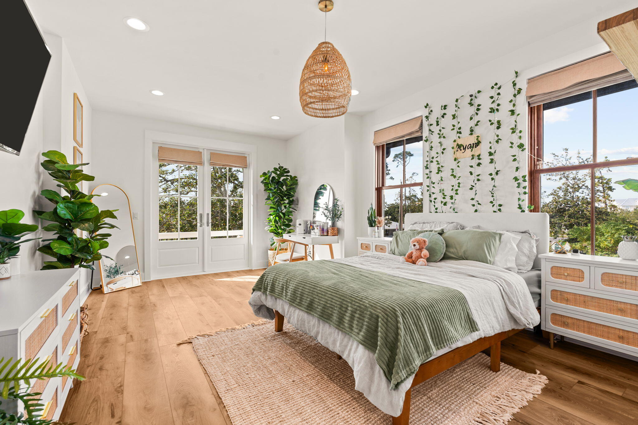 MAGNOLIA BEACH 2ND ADDN - Residential