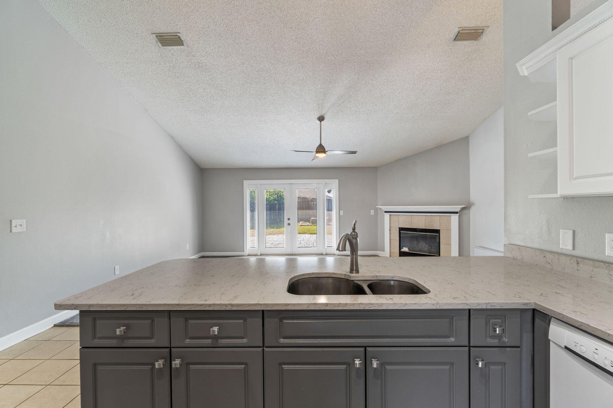 INDIAN LAKE - Residential