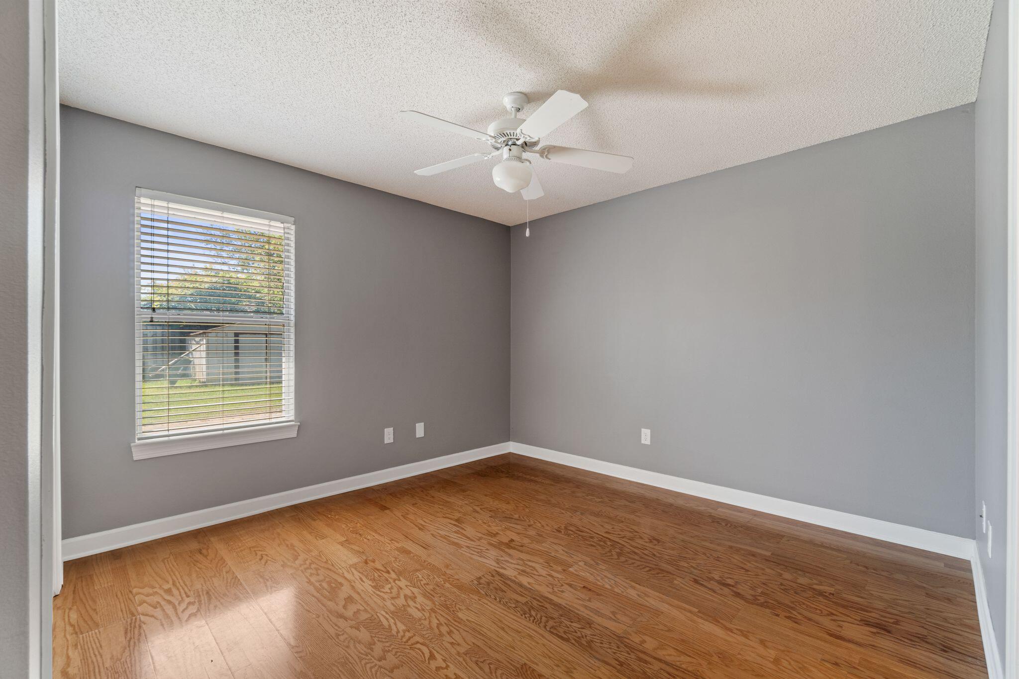 INDIAN LAKE - Residential
