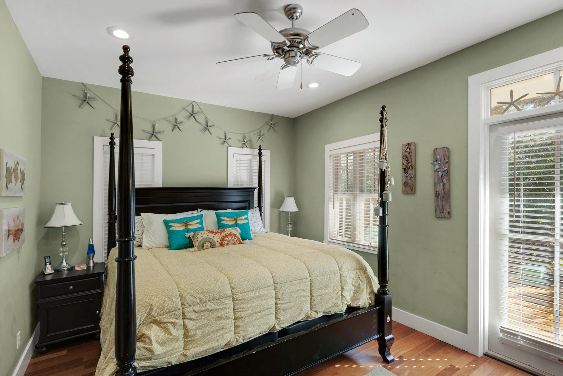 MAGNOLIA COTTAGES BY THE SEA - Residential