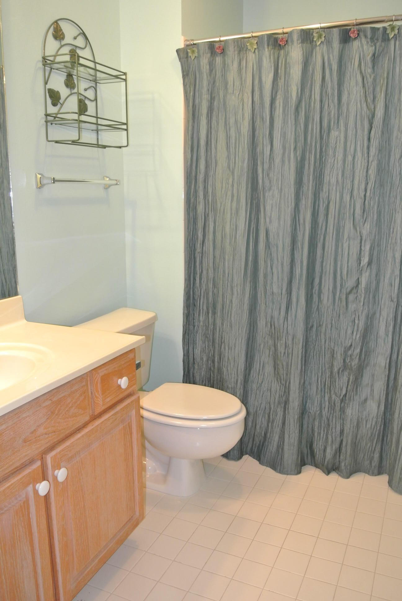 TURNBERRY PLACE - Residential Lease