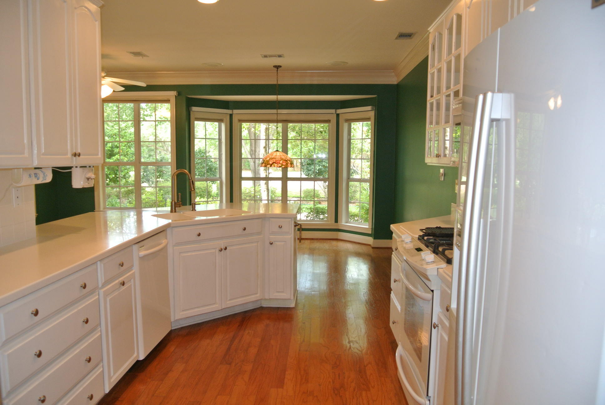 TURNBERRY PLACE - Residential Lease