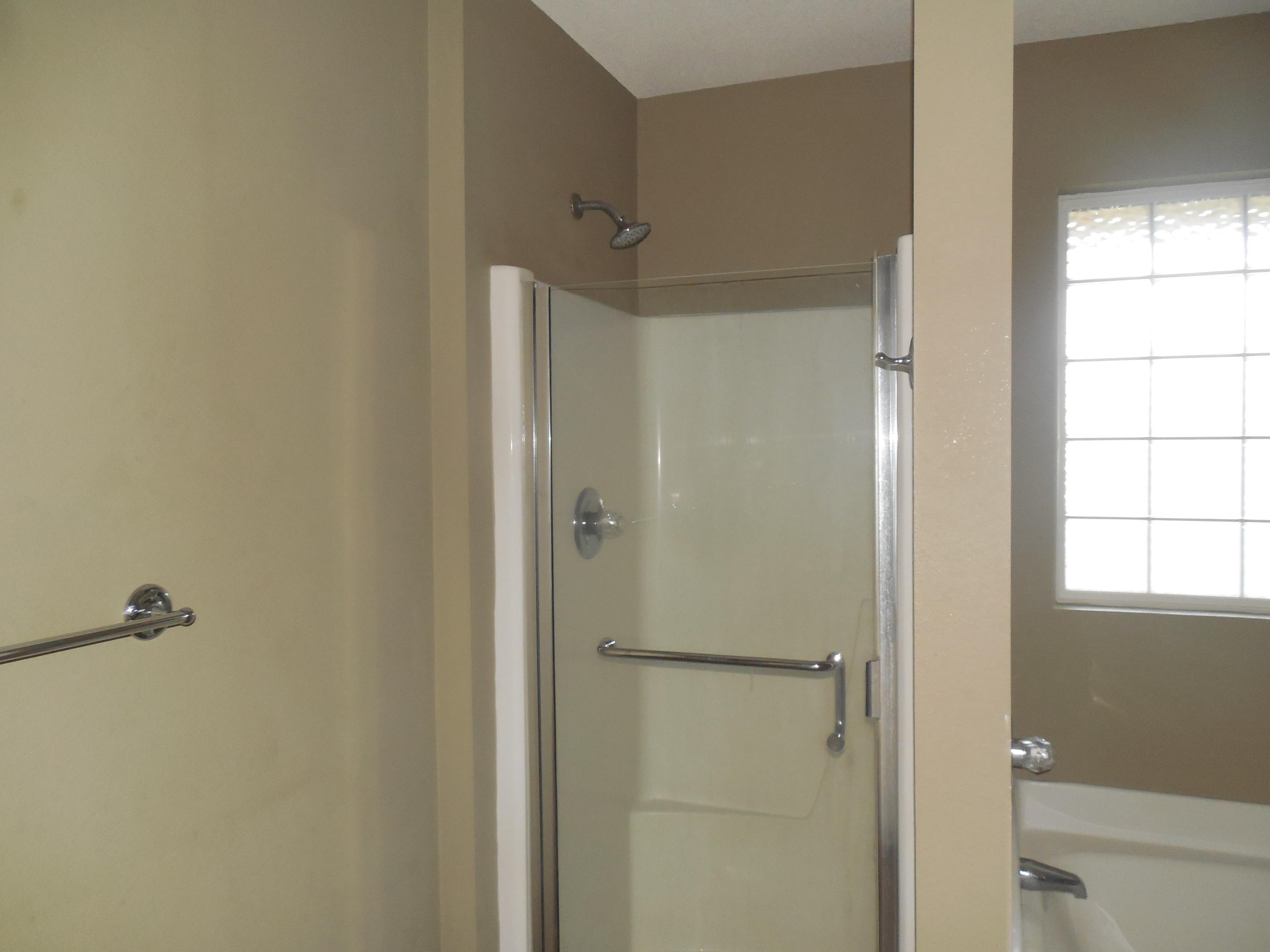 CREETWOODS - Residential