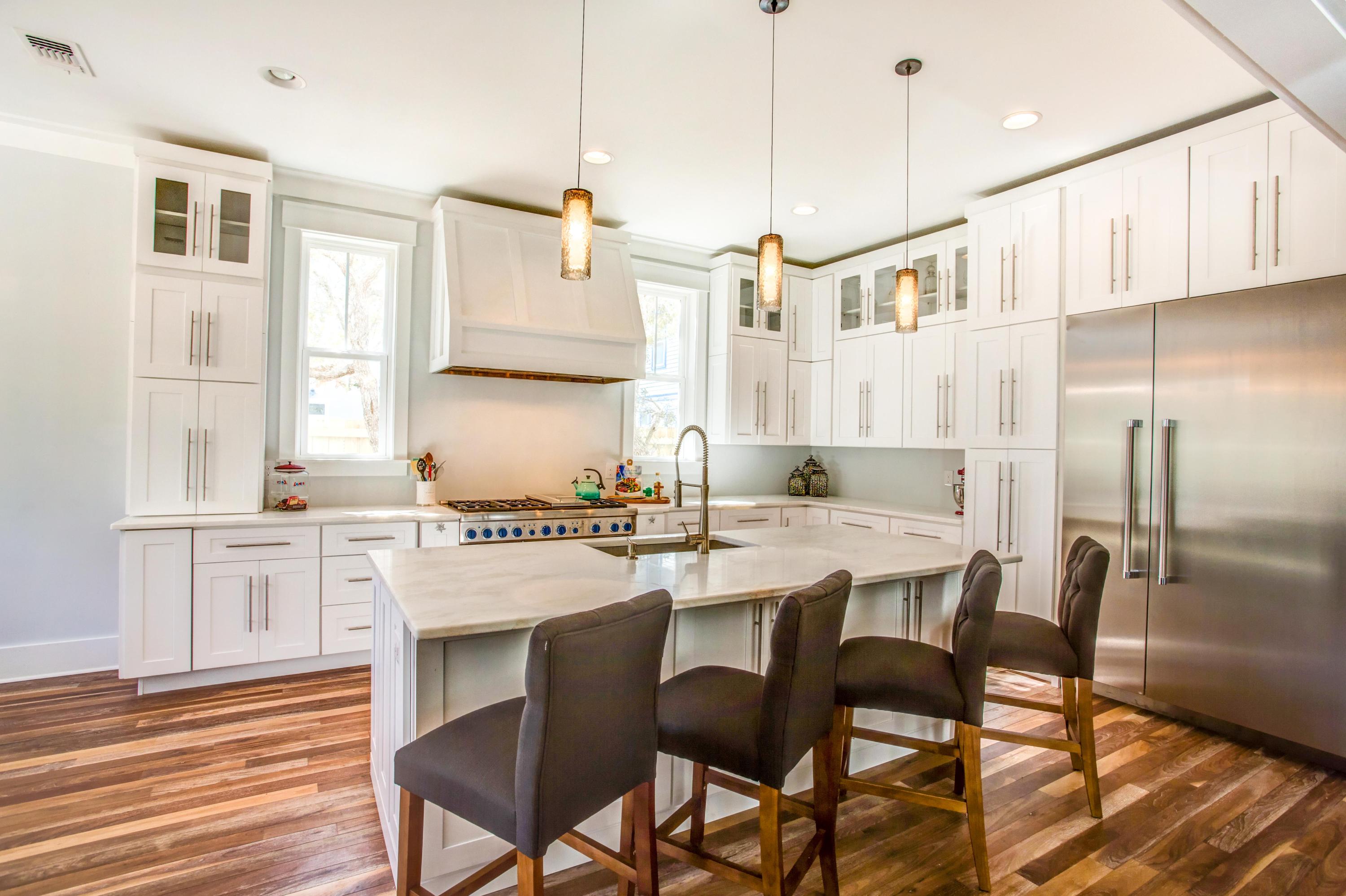 GULF SHORE MANOR - Residential