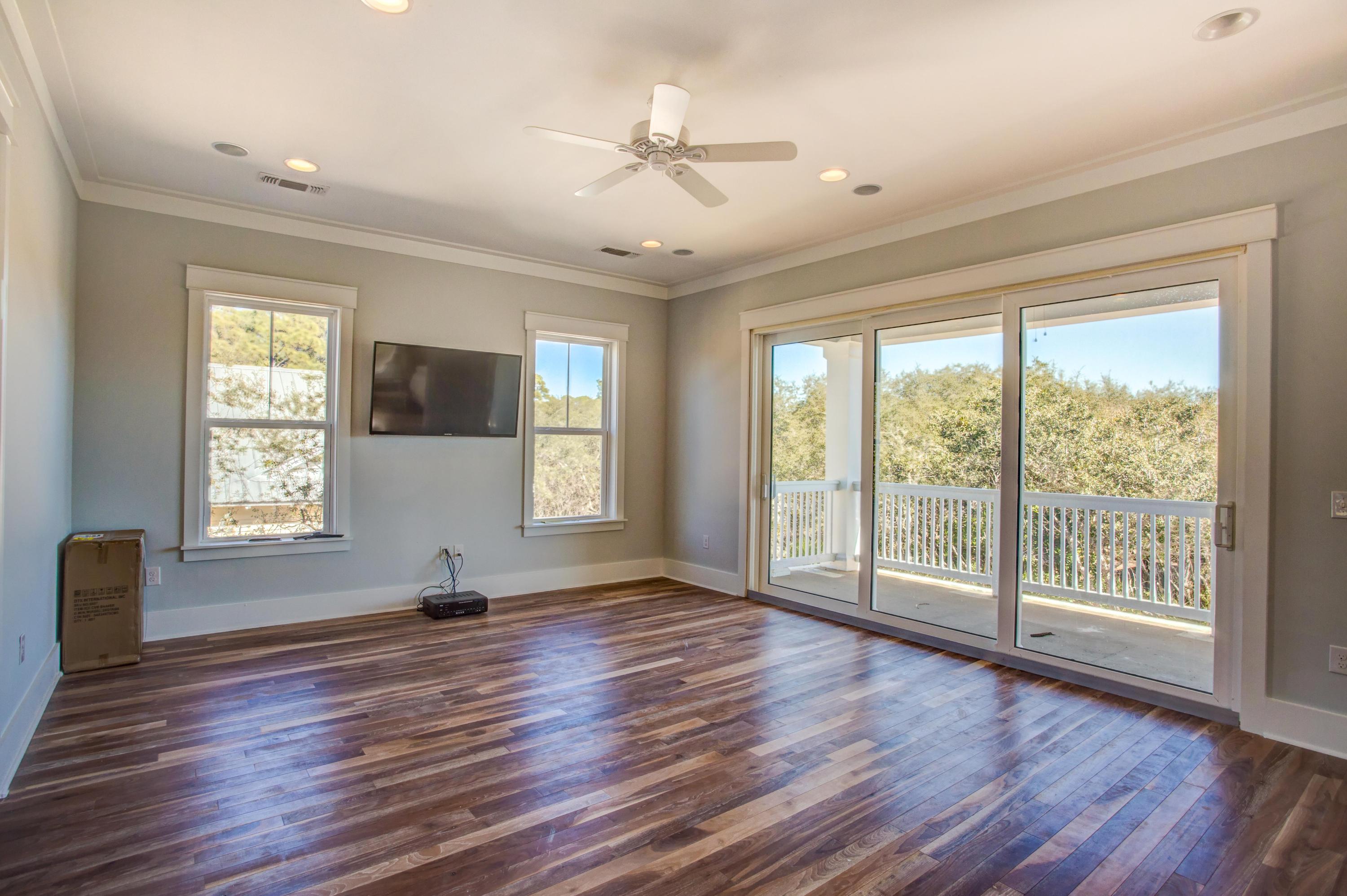 GULF SHORE MANOR - Residential