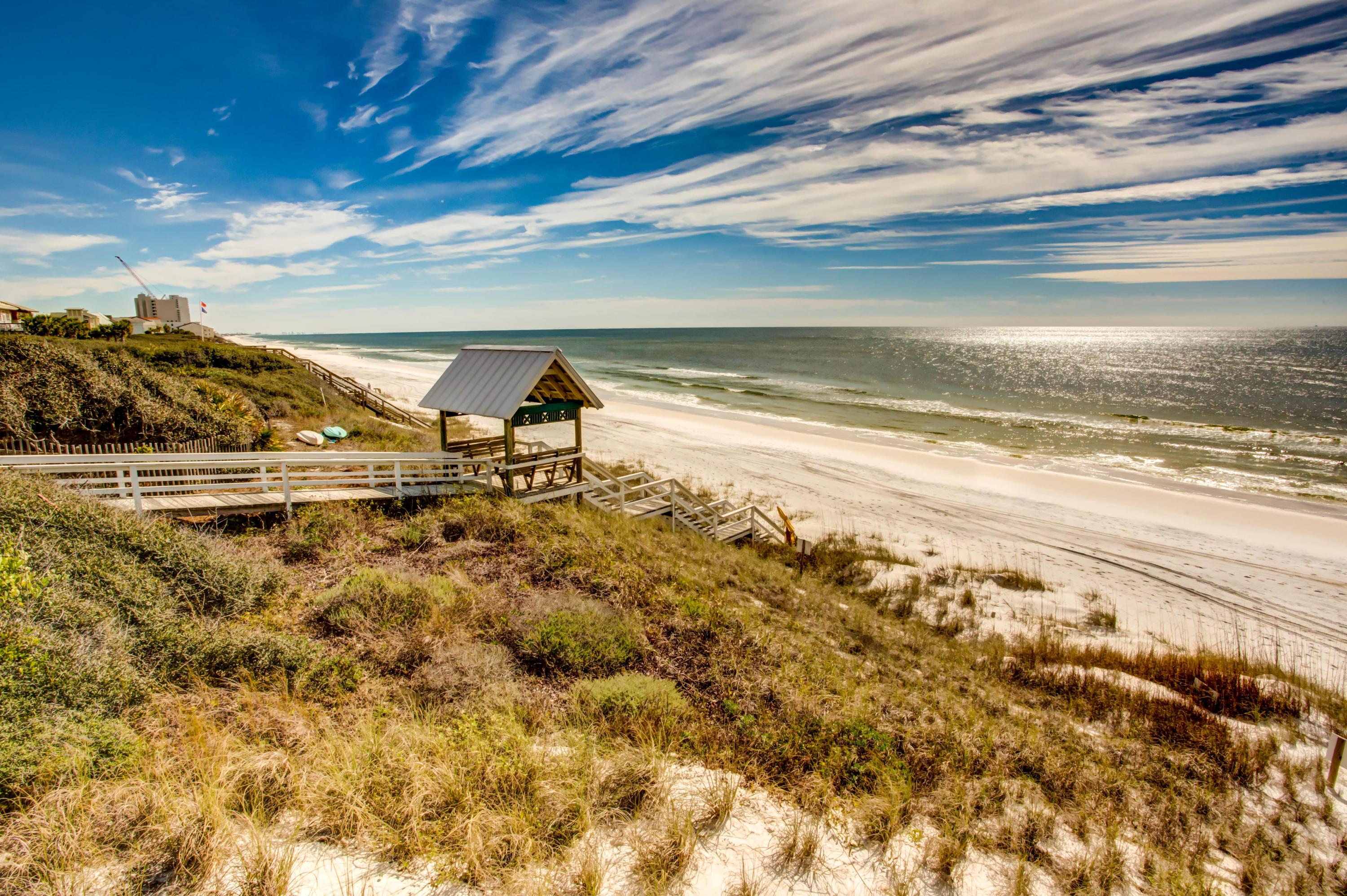 GULF SHORE MANOR - Residential