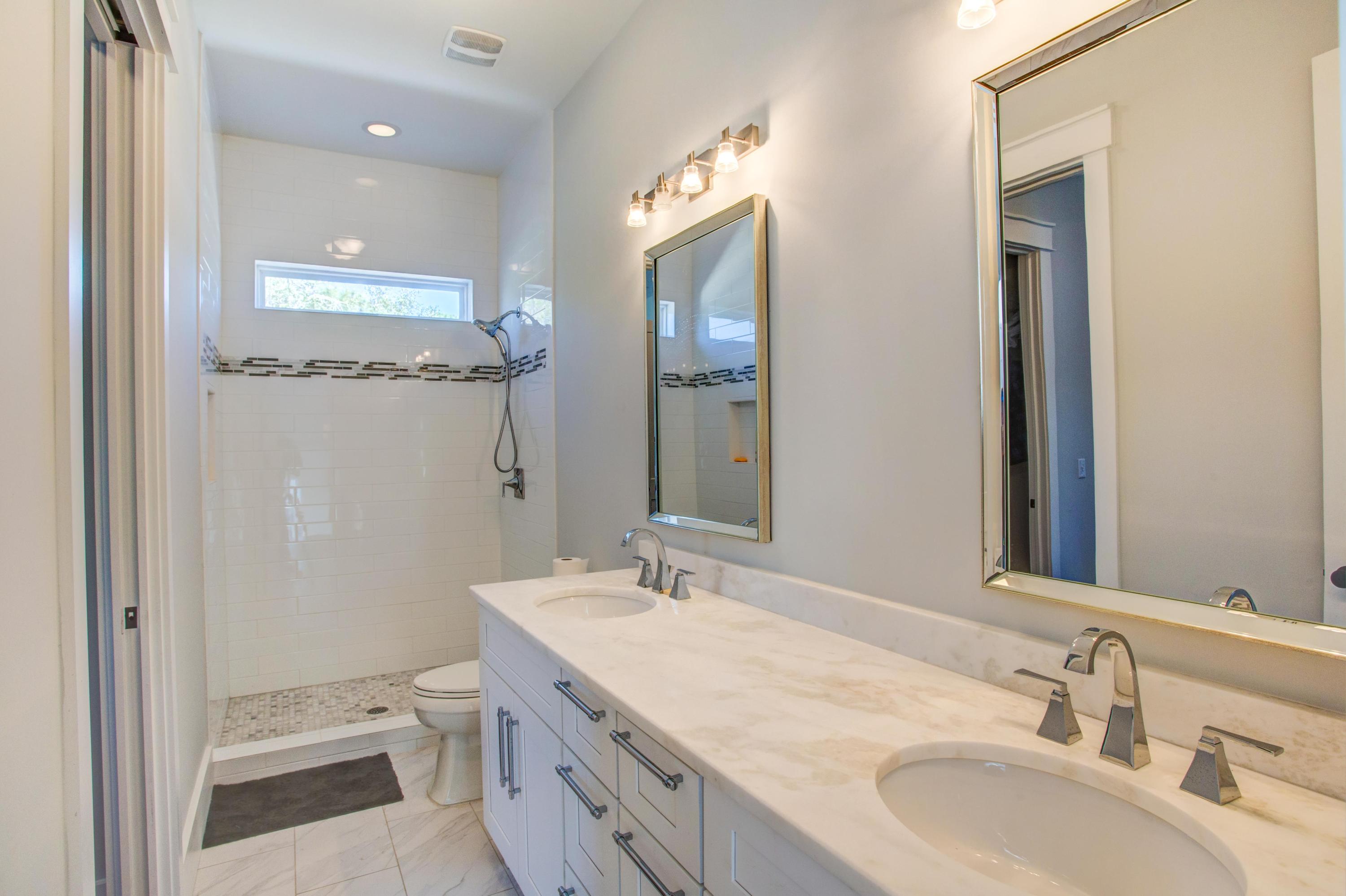 GULF SHORE MANOR - Residential