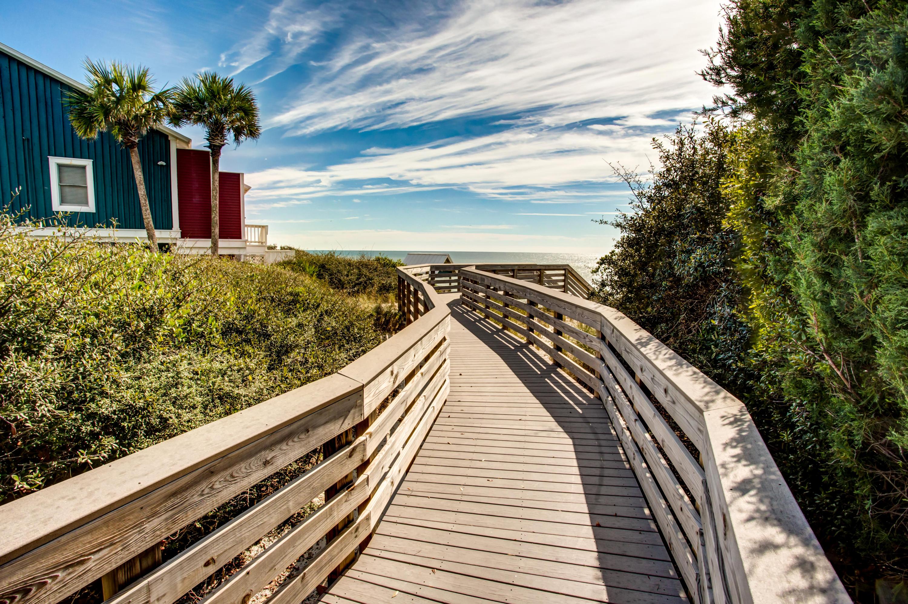 GULF SHORE MANOR - Residential