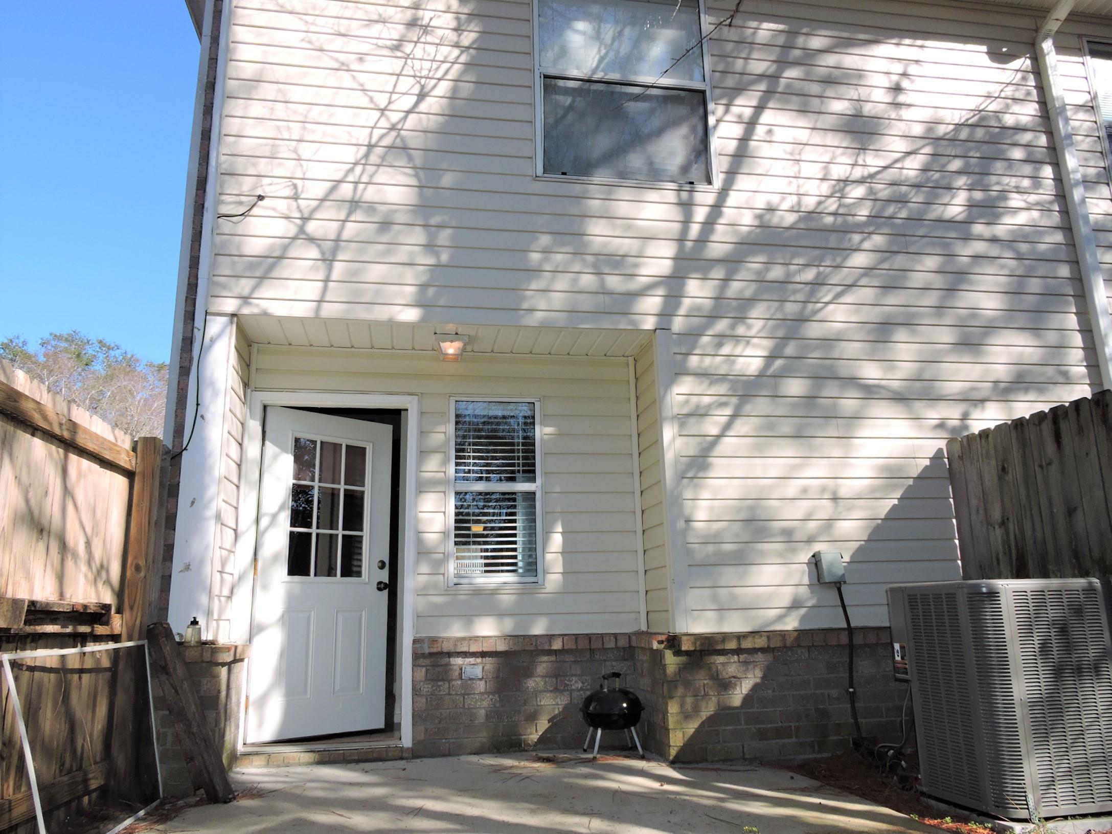 SHAY LIN T/H - Residential