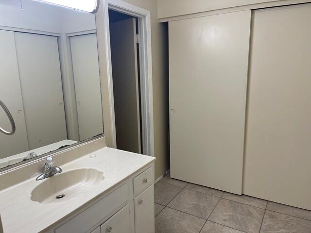 HIDDEN COVE T/H - Residential Lease