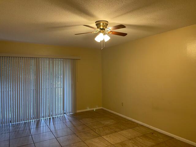 HIDDEN COVE T/H - Residential Lease
