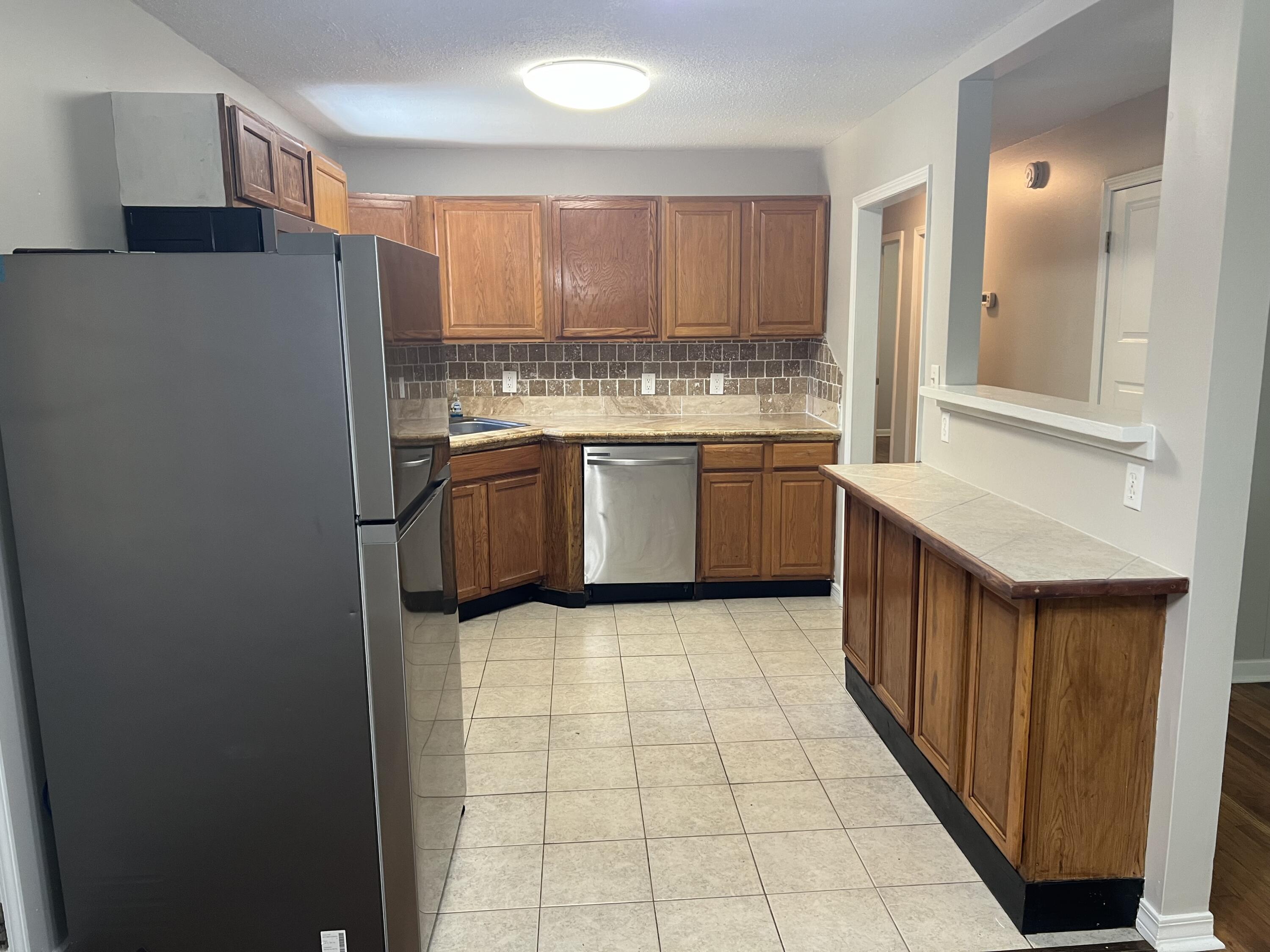 CHOCTAW 2ND ADDN - Residential Lease