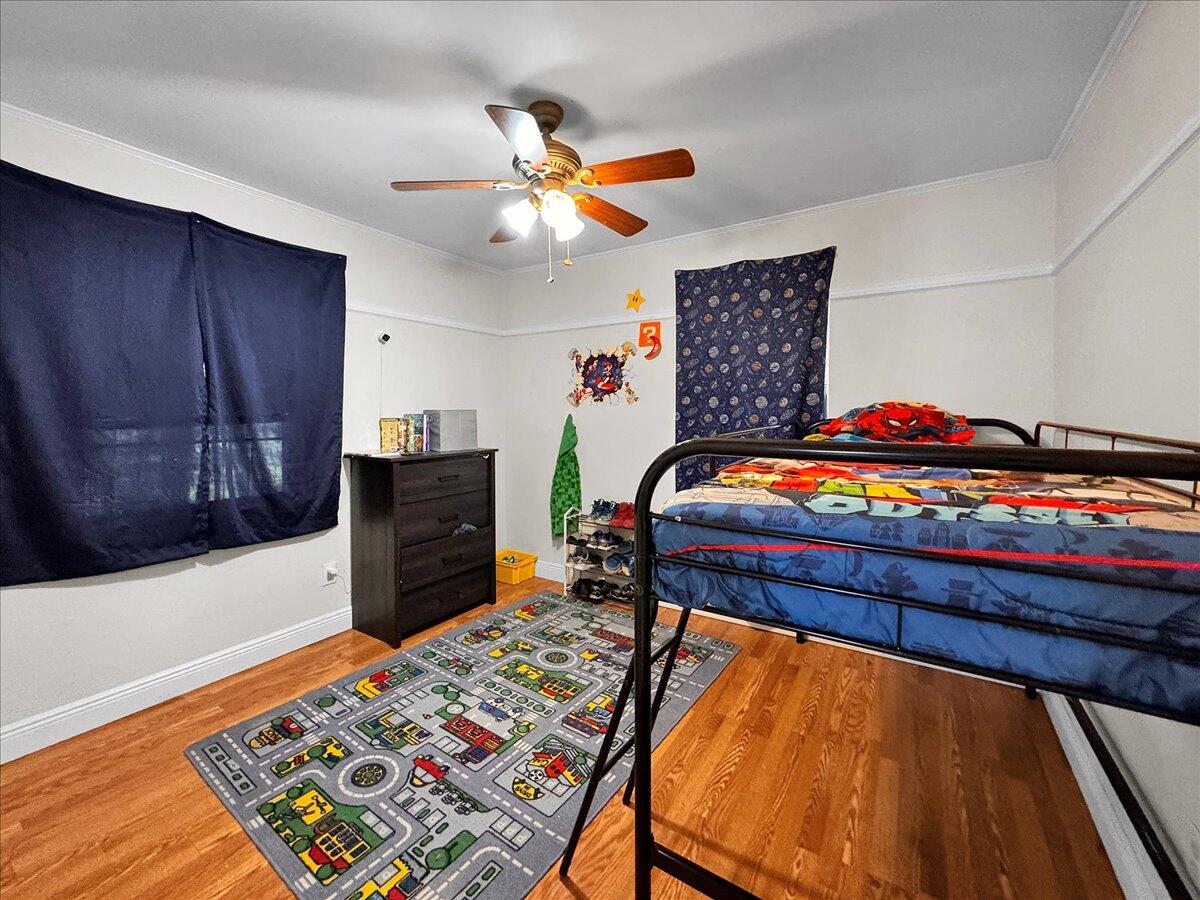 NO RECORDED SUBDIVISION - Residential