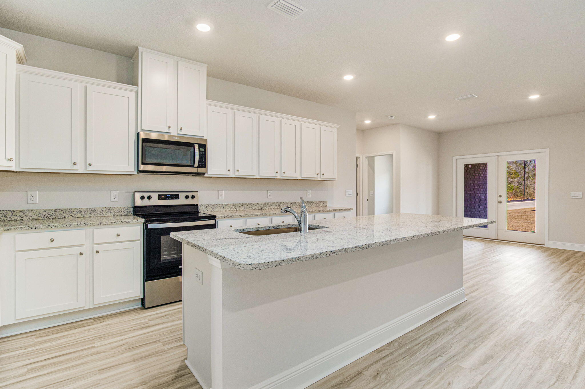 PLANTATION WOODS - Residential