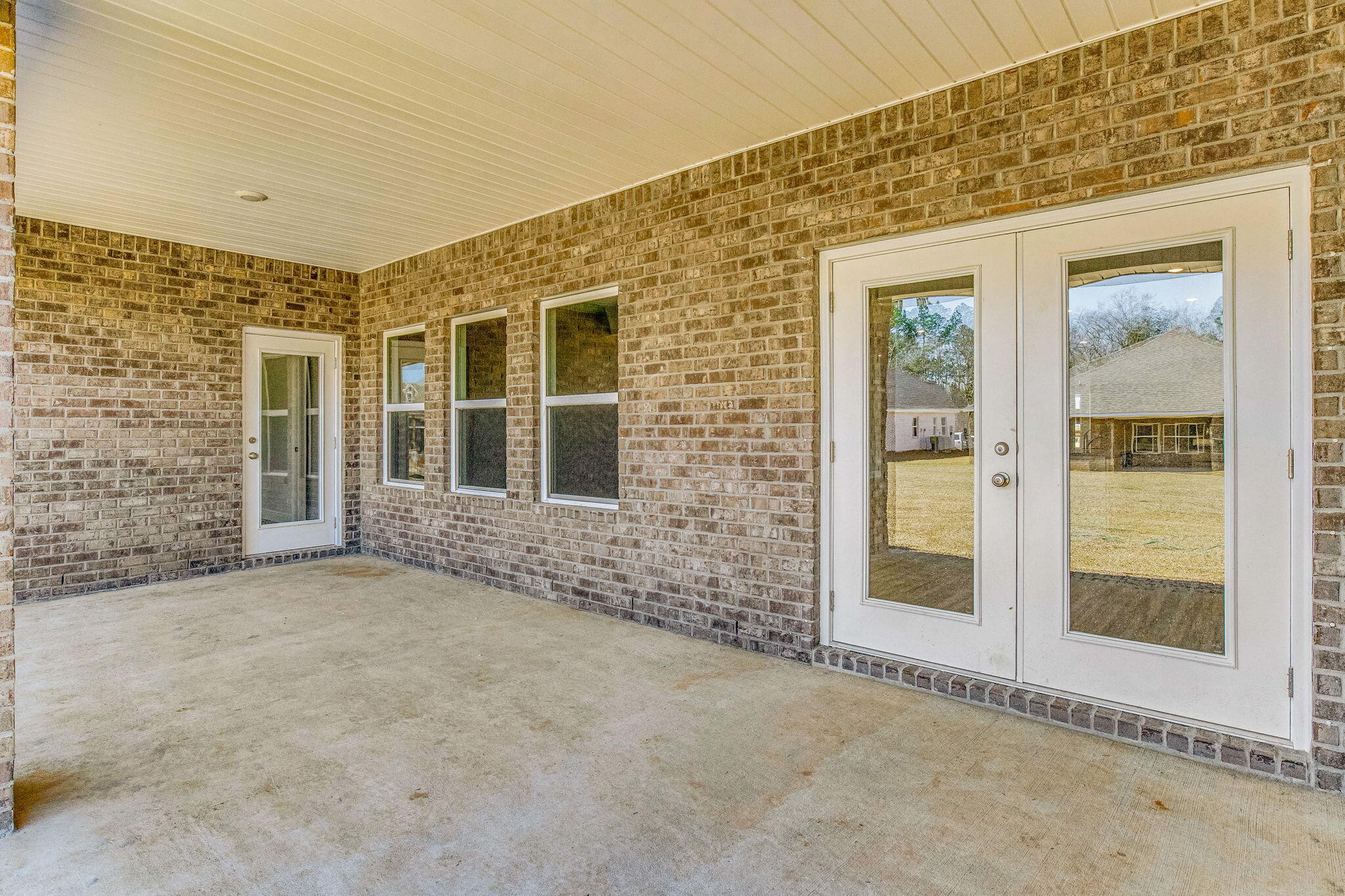 PLANTATION WOODS - Residential