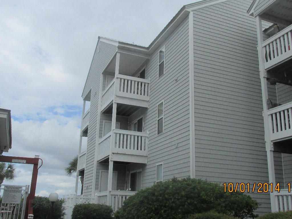 HERMITAGE CONDOMINIUM - Residential