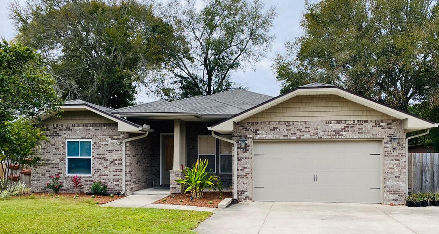 Come check out this gorgeous 4 bedroom 3 bath house located for perfect access to 7 SFG(A), Duke Field, Eglin AFB and Hurlburt Field as well as under a mile to Bruner middle school and close proximity to Edwins elementary and the Fort Walton Beach High School! (7 minute drive to Eglin AFB and 10 minutes to Hurlburt Field). You'll love the contemporary, spacious and open feel of this home as much as you love the attention to detail in the craftsmanship of the build!Awesome new floor plan by award winning builder! This 4/3 custom brick home has super curb appeal, and sits on a large lot. There are 10 Ft. Ceilings w/ impressive crown molding and tile flooring throughout the main living and wet areas. You will love this one!