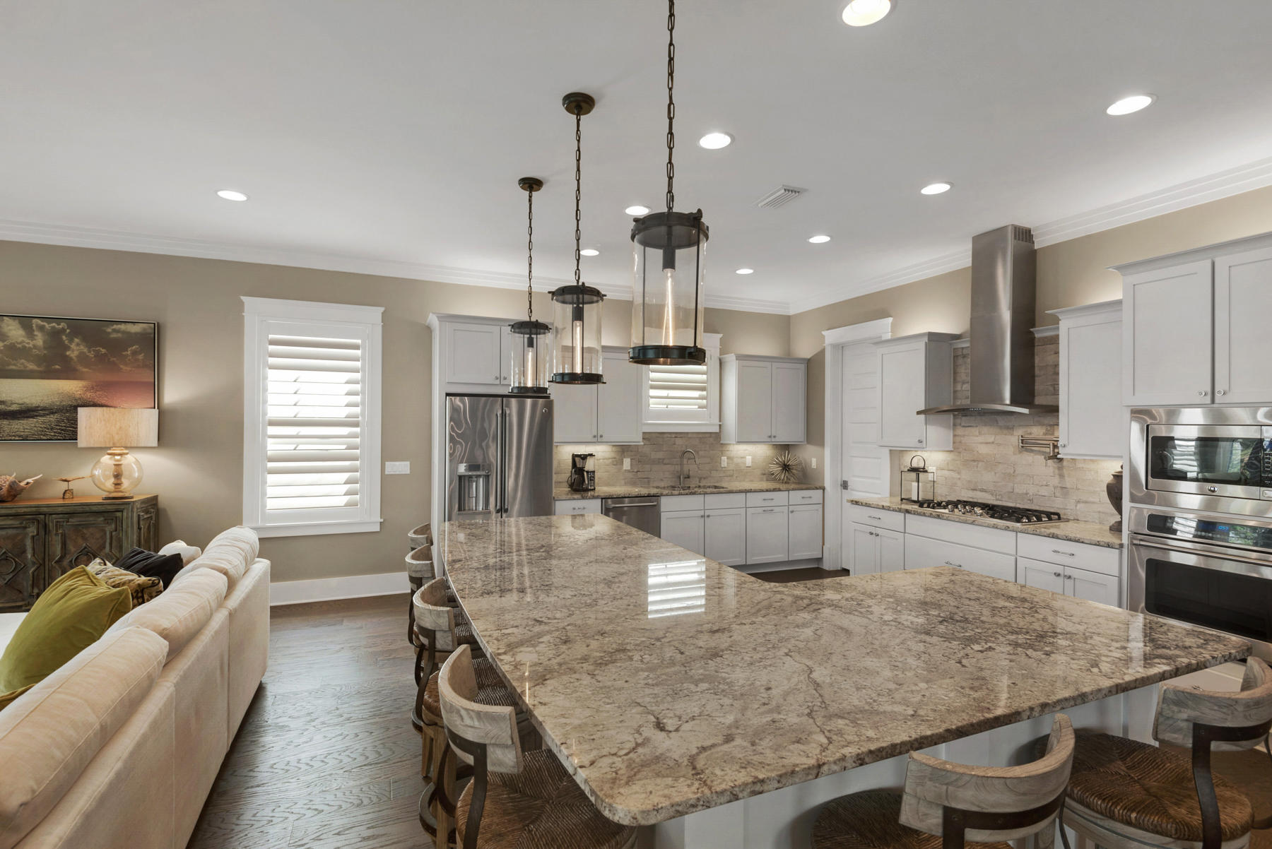 HIGHLAND PARKS - Residential