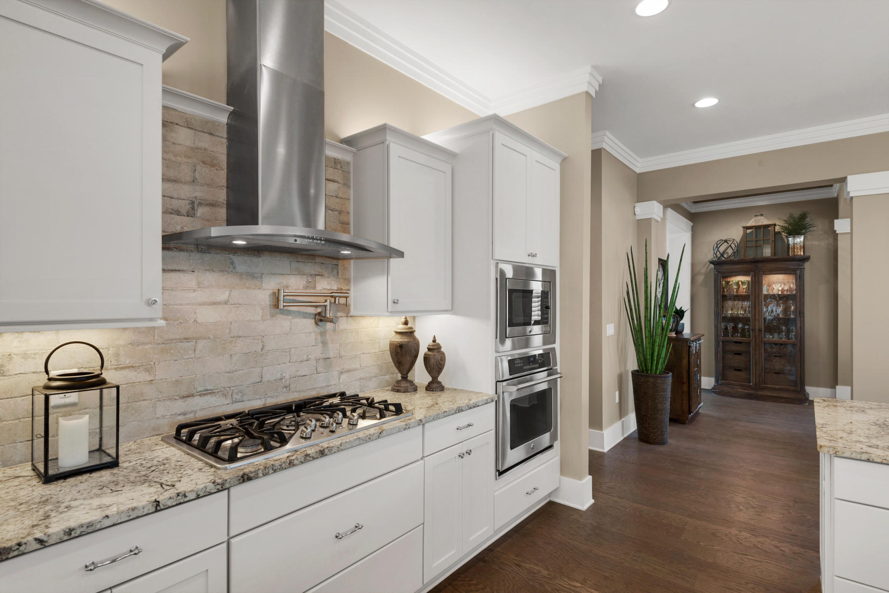 HIGHLAND PARKS - Residential