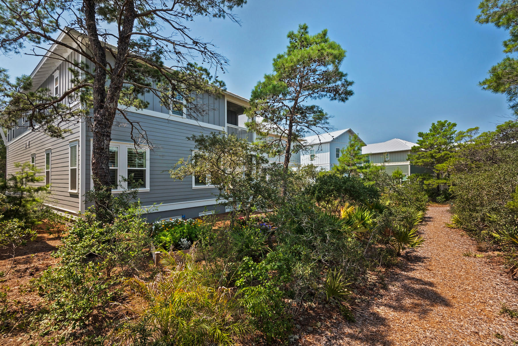 HIGHLAND PARKS - Residential