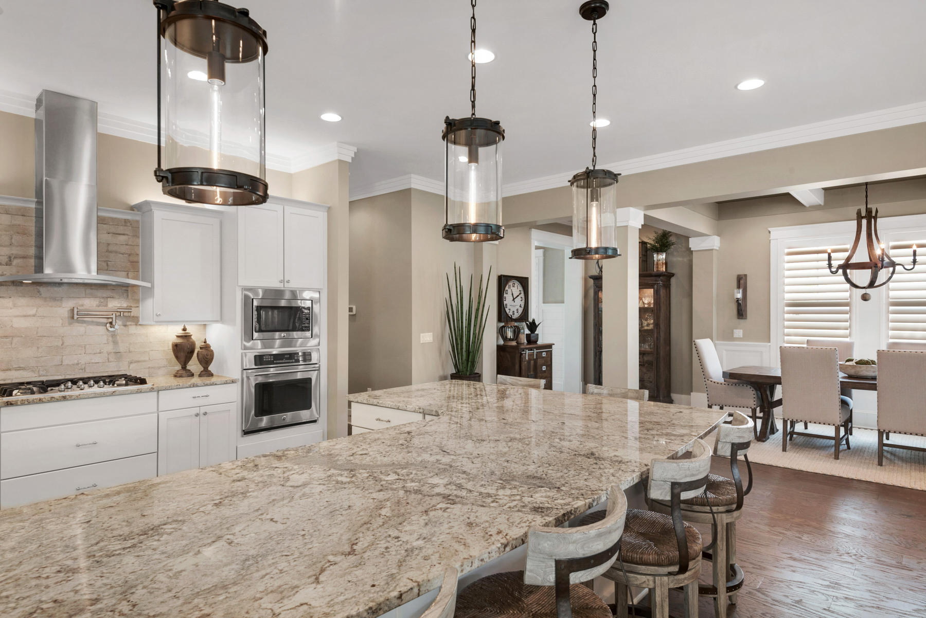 HIGHLAND PARKS - Residential
