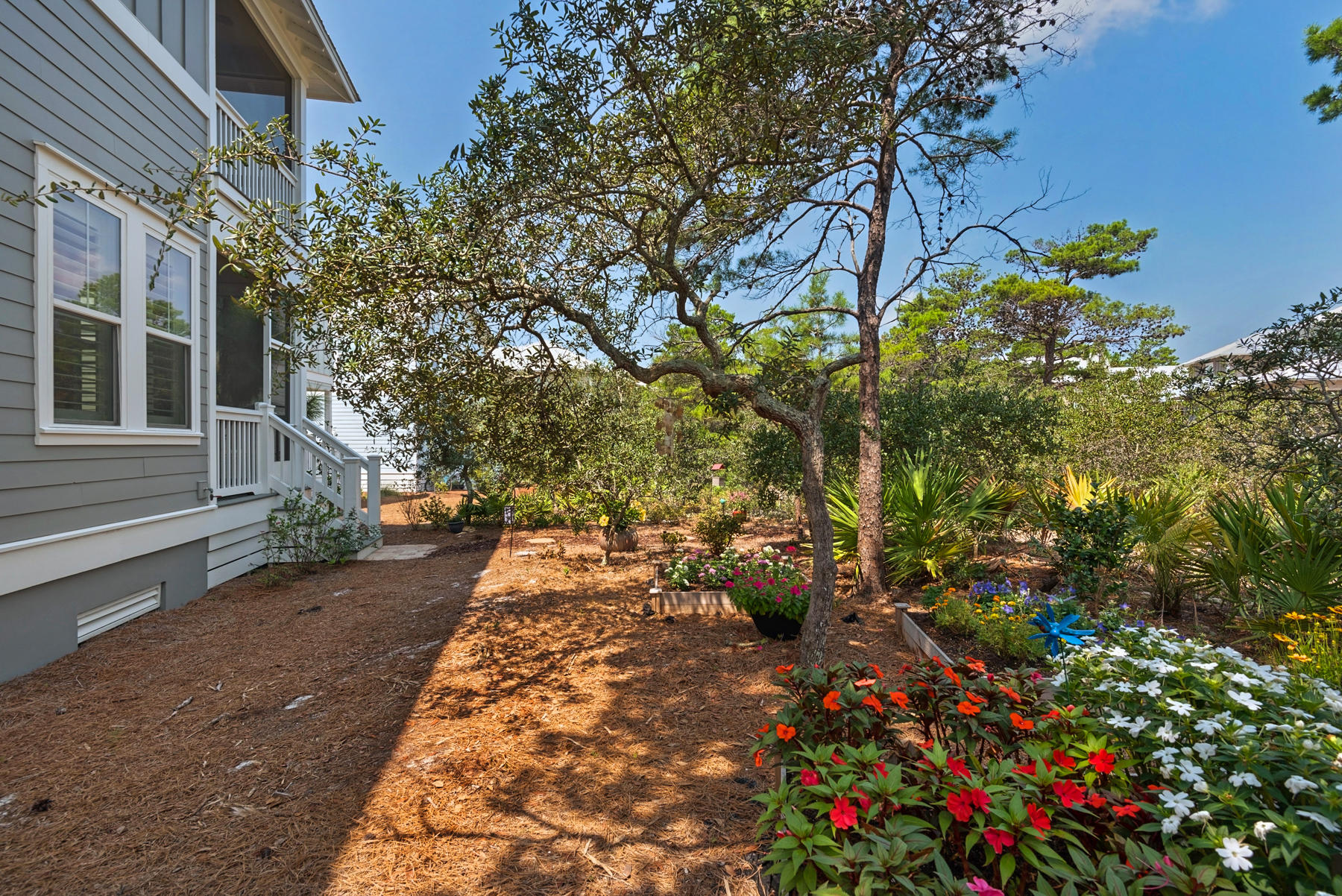 HIGHLAND PARKS - Residential
