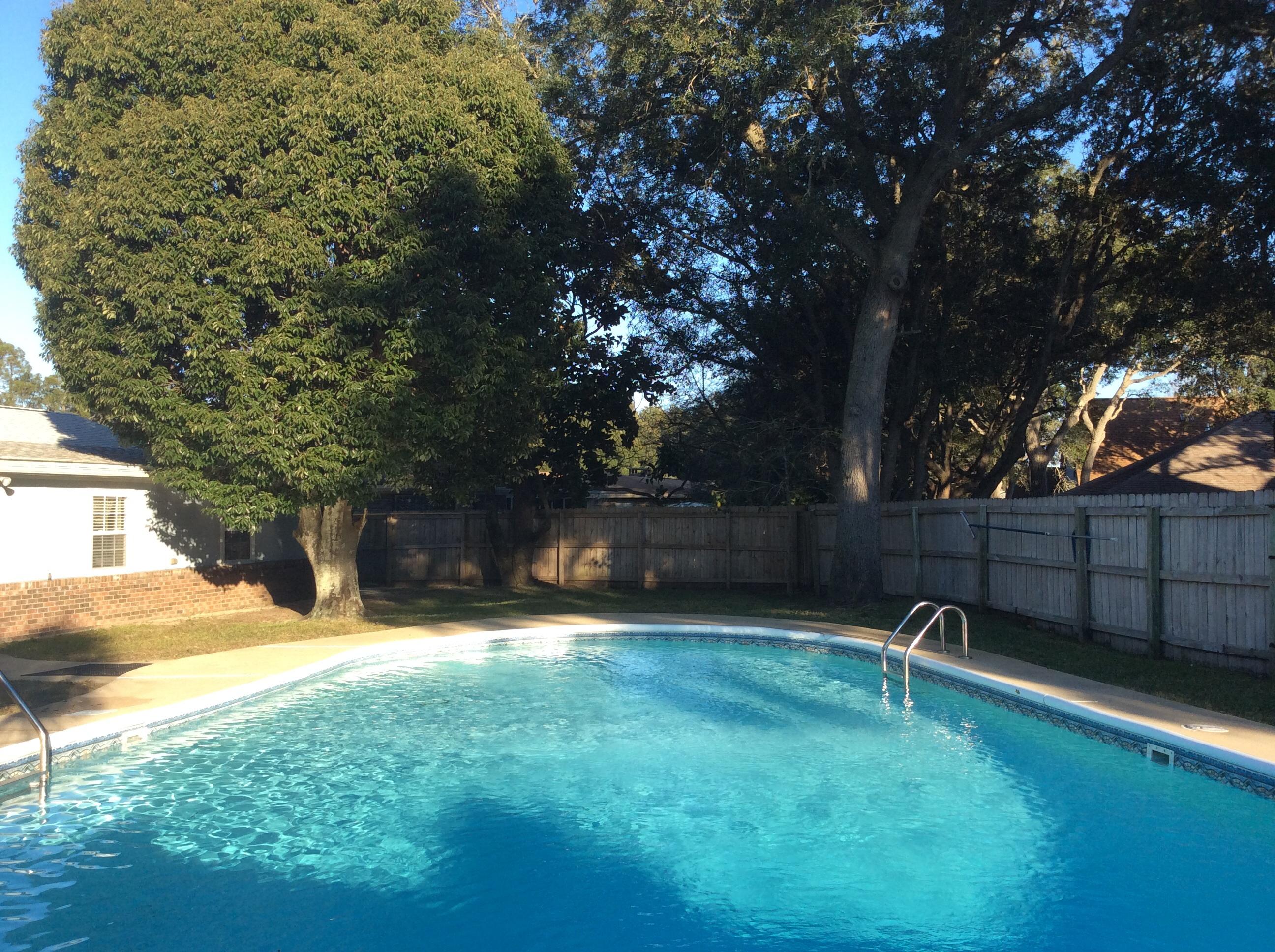 LAKE LORRAINE ESTATES 2 - Residential