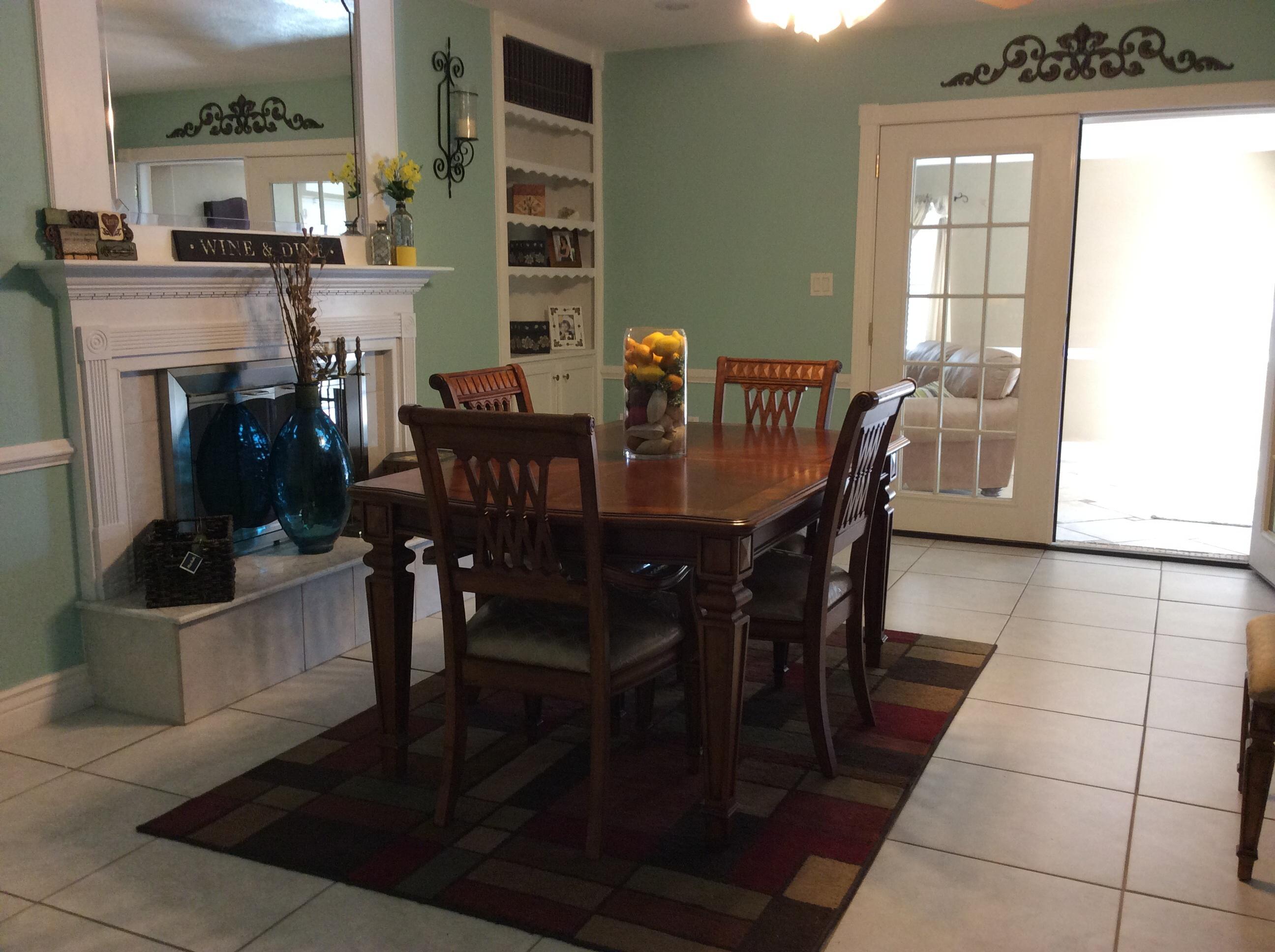 LAKE LORRAINE ESTATES 2 - Residential