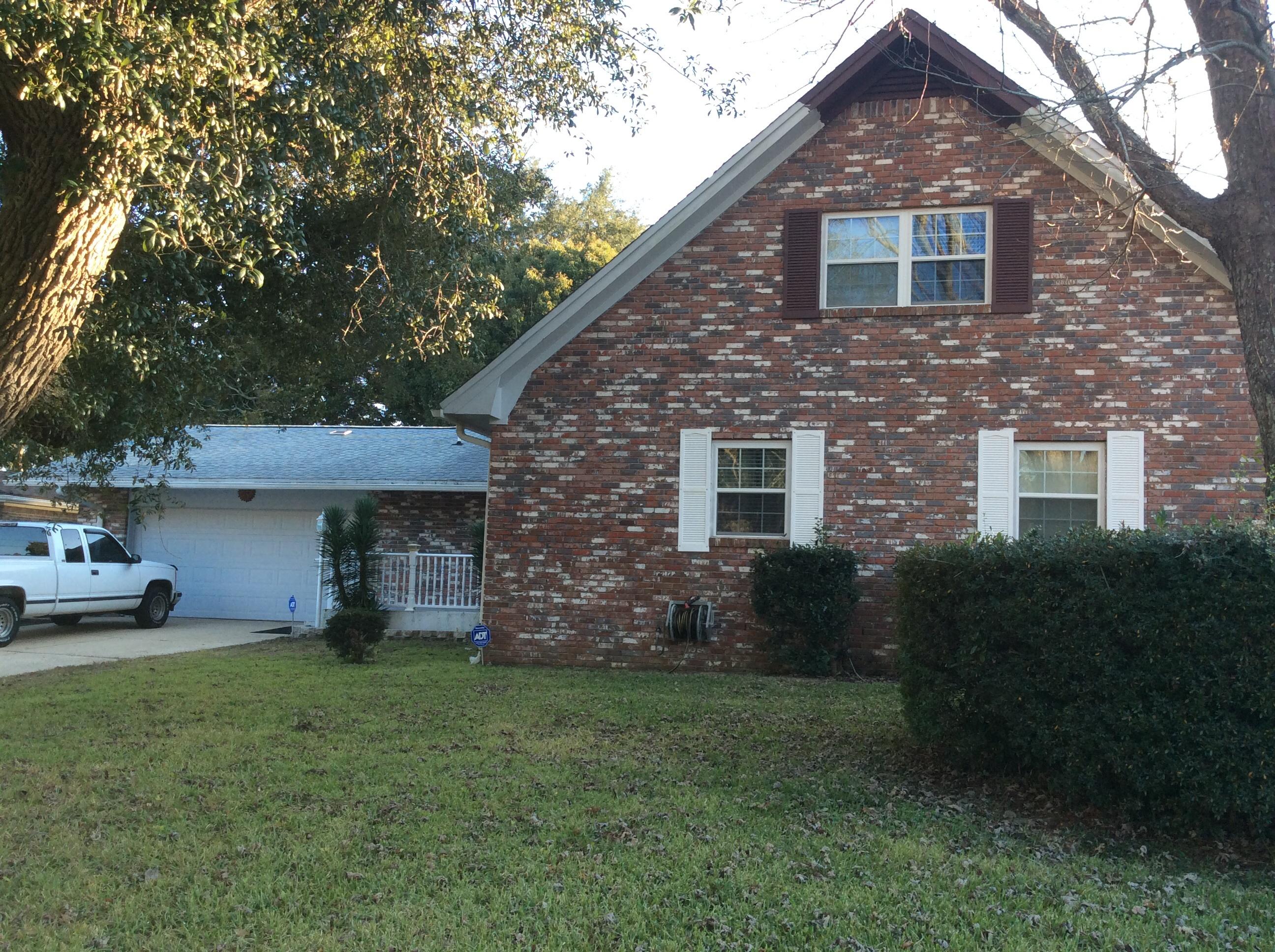 LAKE LORRAINE ESTATES 2 - Residential