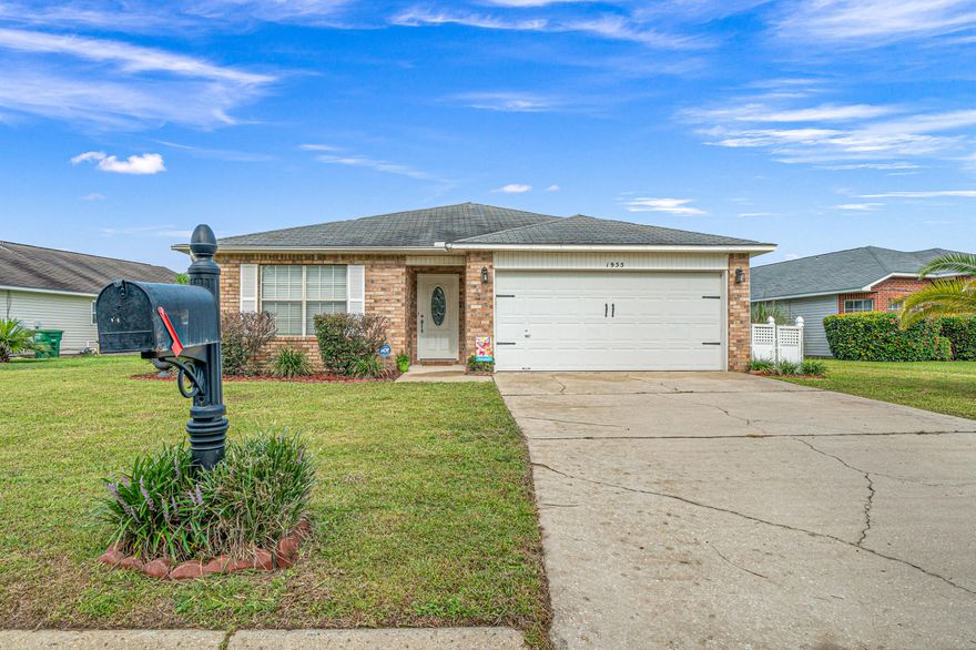 Lake front home for sale. Located in the Hidden Shores subdivision in Gulf Breeze is this cozy 1867 sq ft, 3 bed 2 bath house. It has been excellently maintained and has had a new paint job on the interior of the property. This surprisingly large floorplan features vaulted ceilings, open concept living space, breakfast bar, a covered patio with a great view of the lake in the back yard. Don't let this turn-key home pass you by.