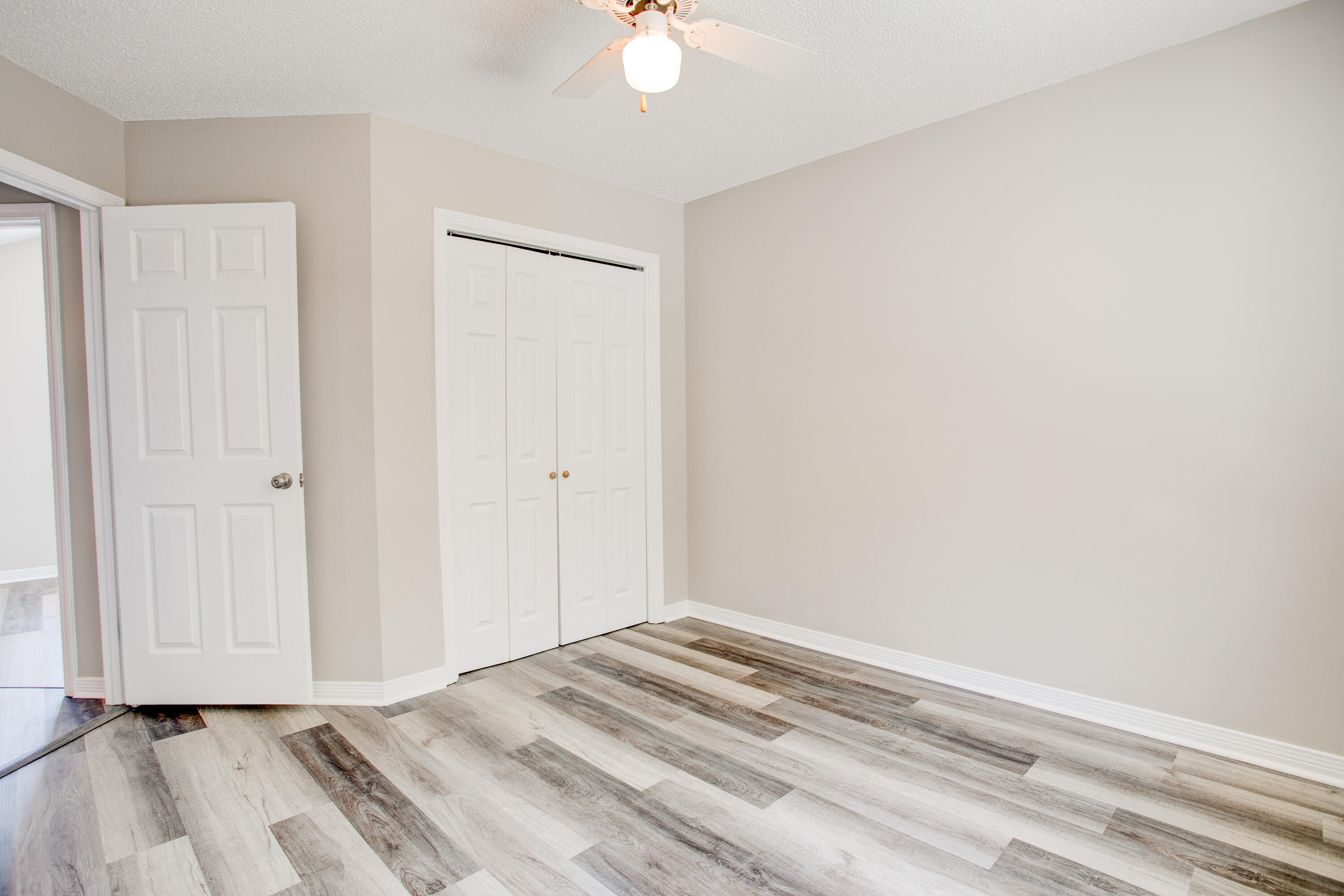 FALCON RIDGE - Residential
