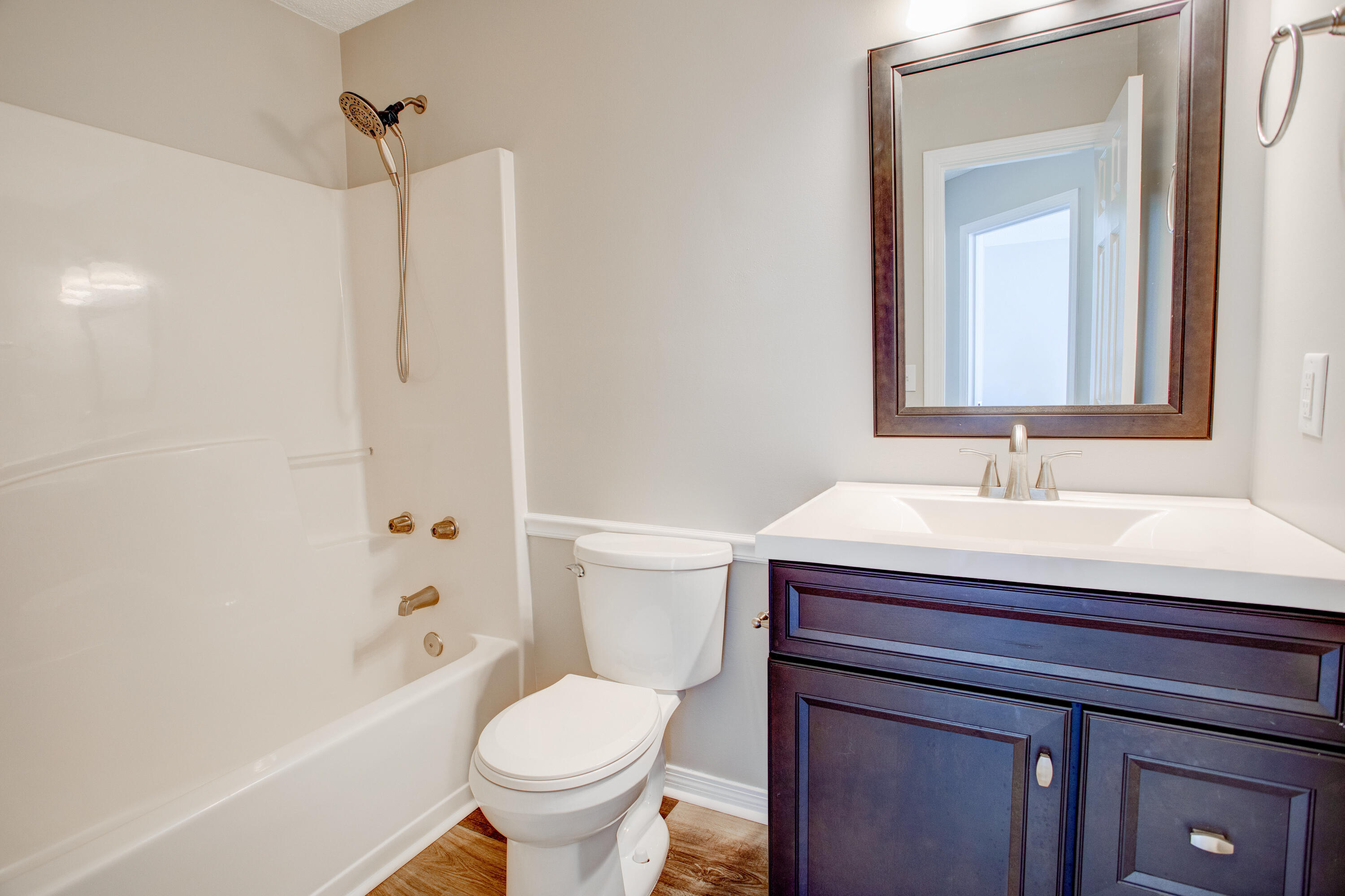 FALCON RIDGE - Residential