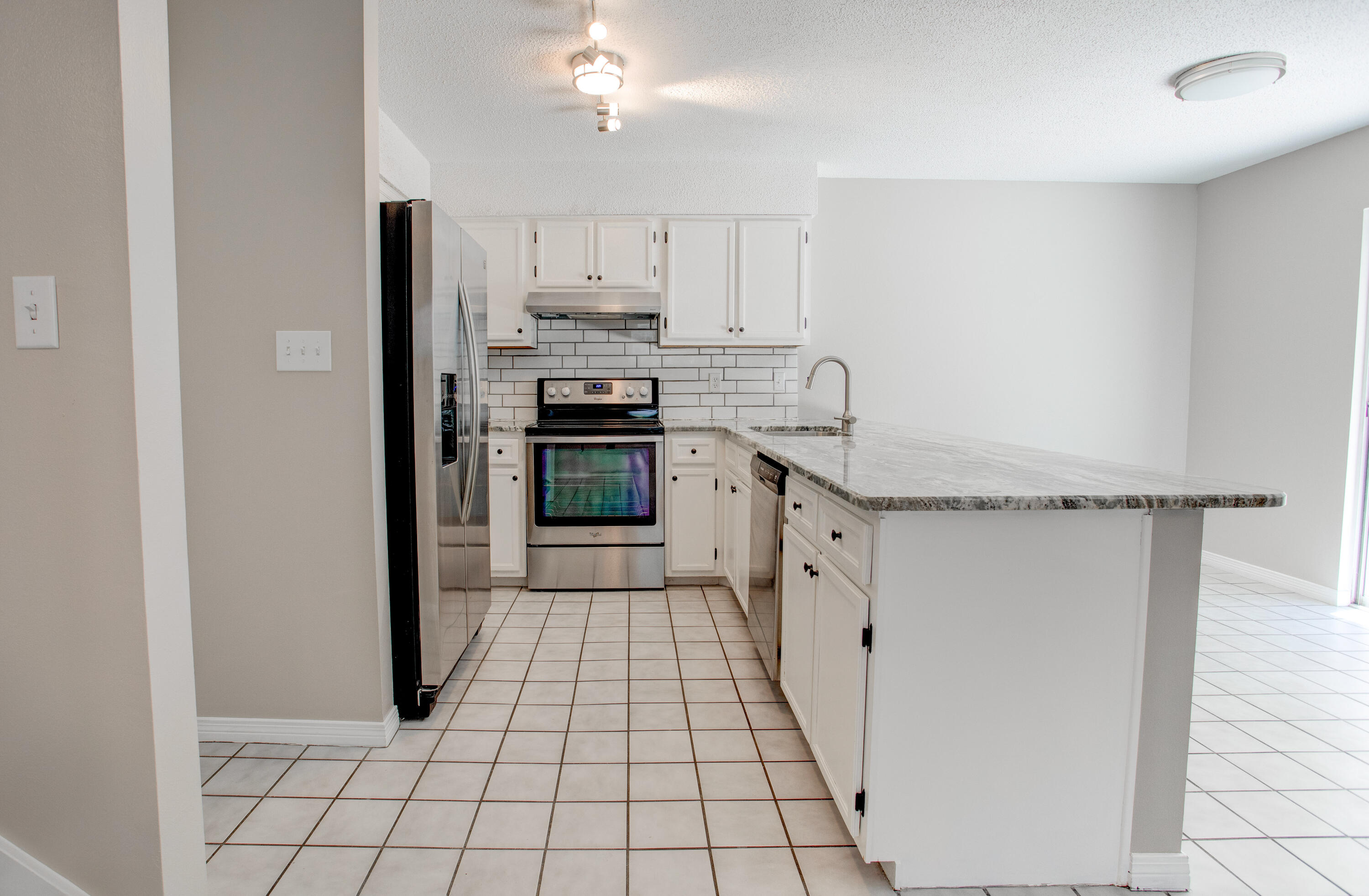 FALCON RIDGE - Residential