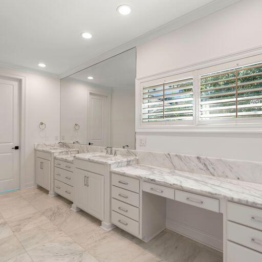 BURNT PINE - Residential