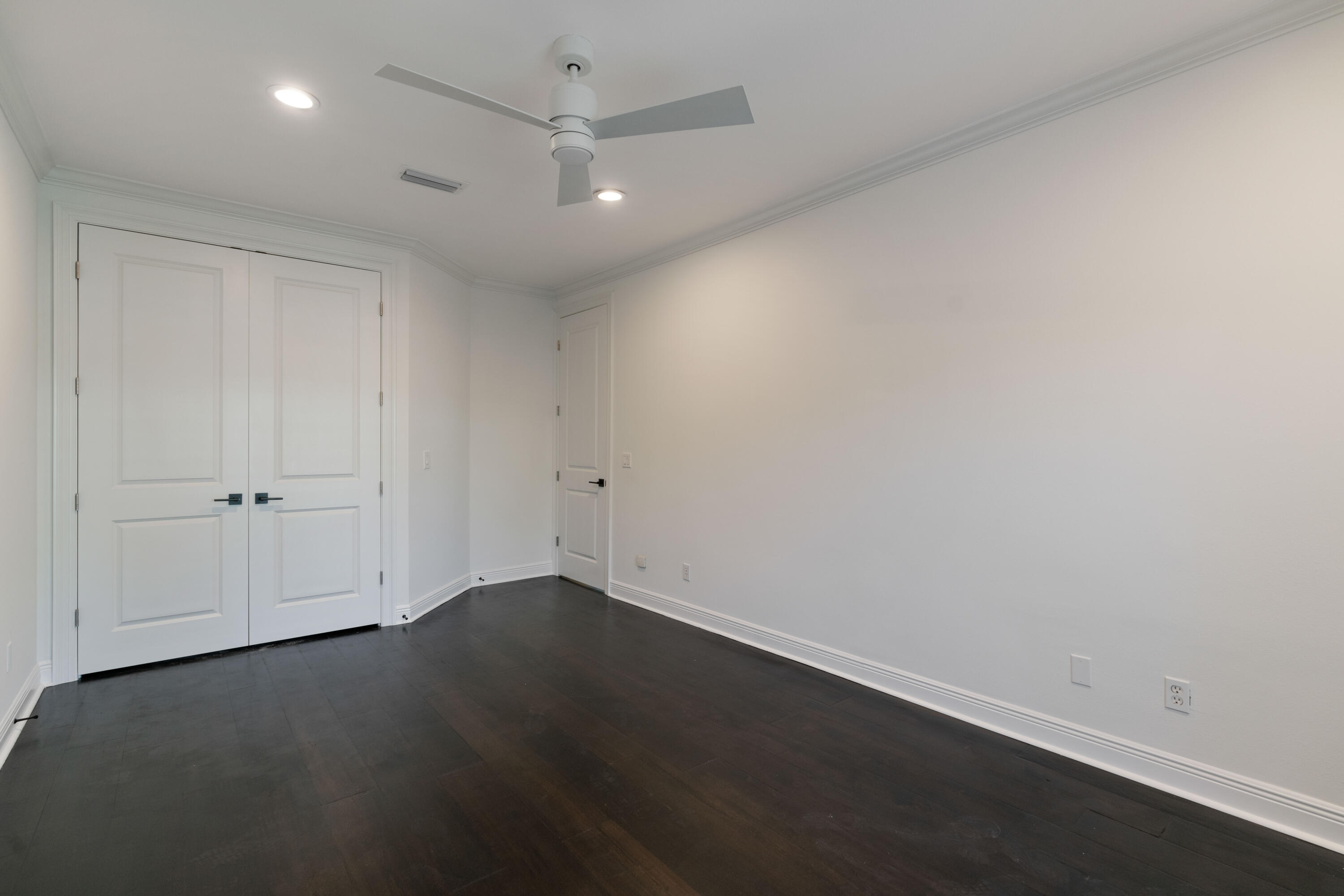 BURNT PINE - Residential