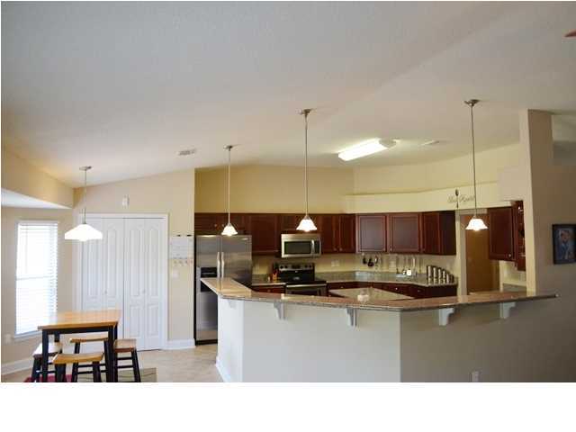 SILVER SPRINGS EST - Residential