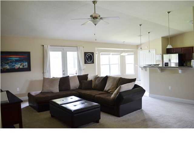 SILVER SPRINGS EST - Residential