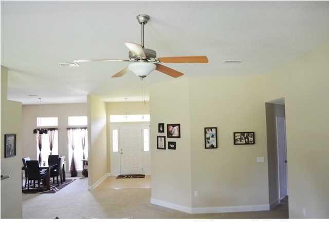 SILVER SPRINGS EST - Residential