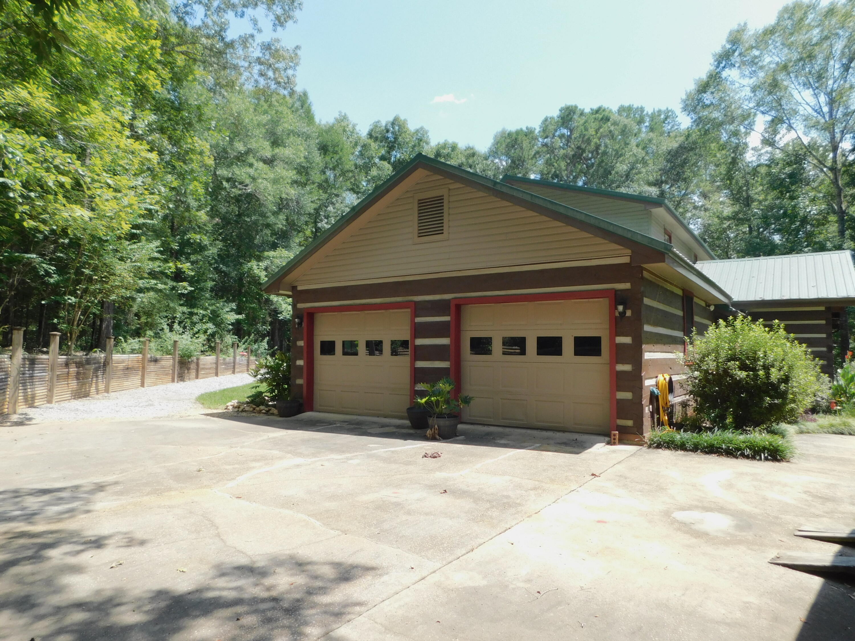 Amberwoods - Residential