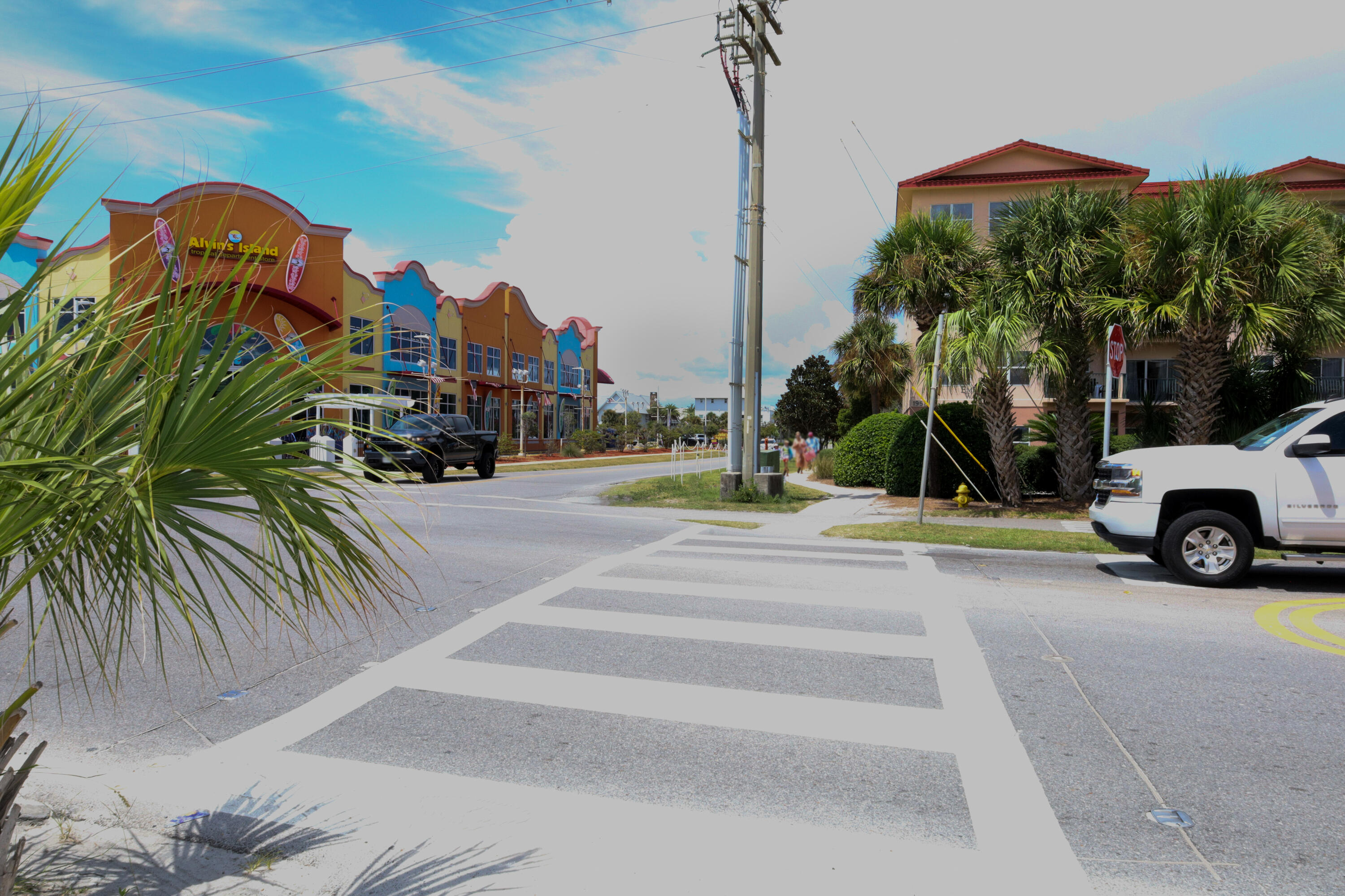 EMERALD WATERS VILLAGE - Residential