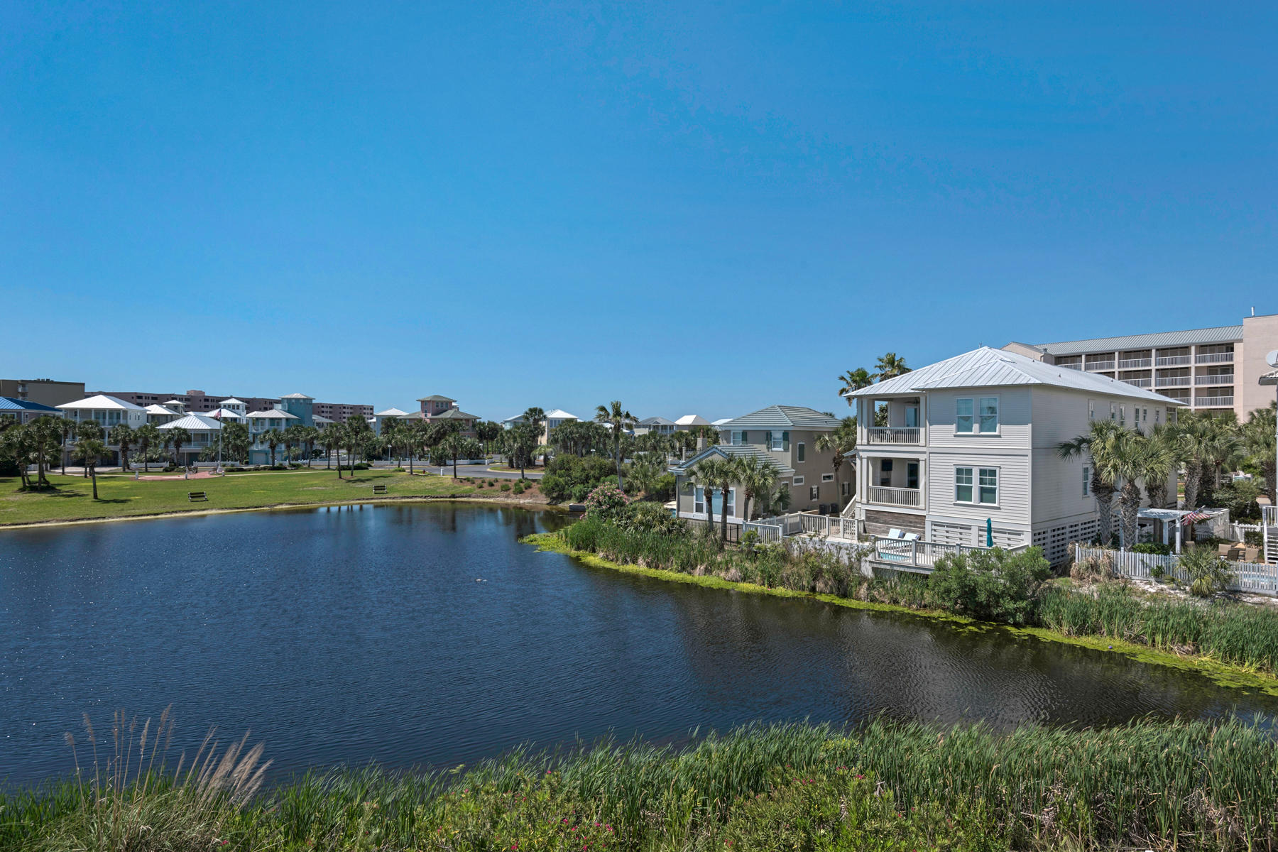 DESTIN POINTE - Residential