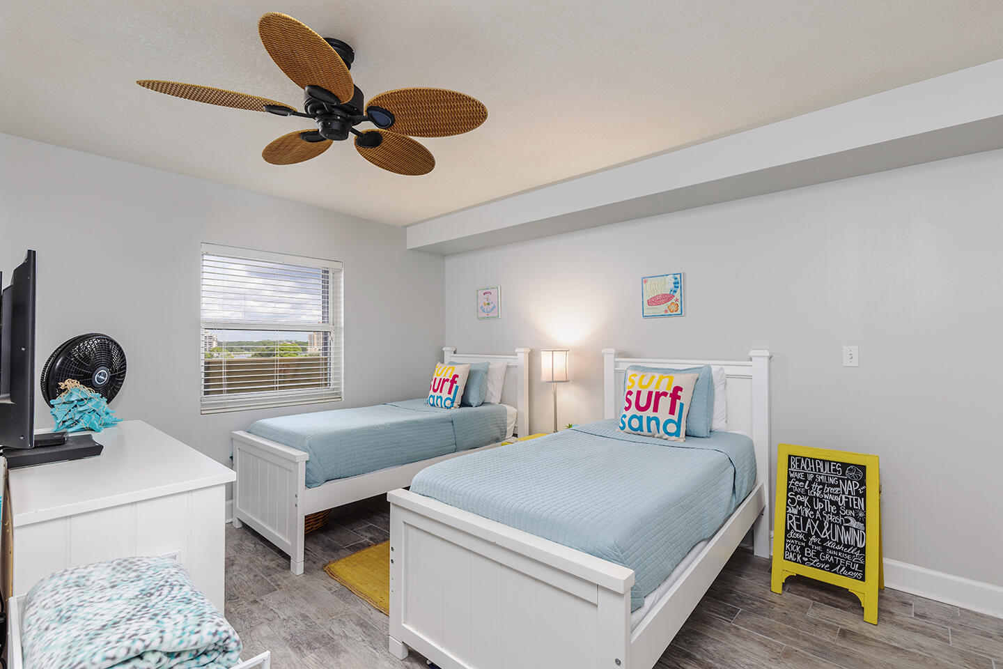 PELICAN ISLE - Residential