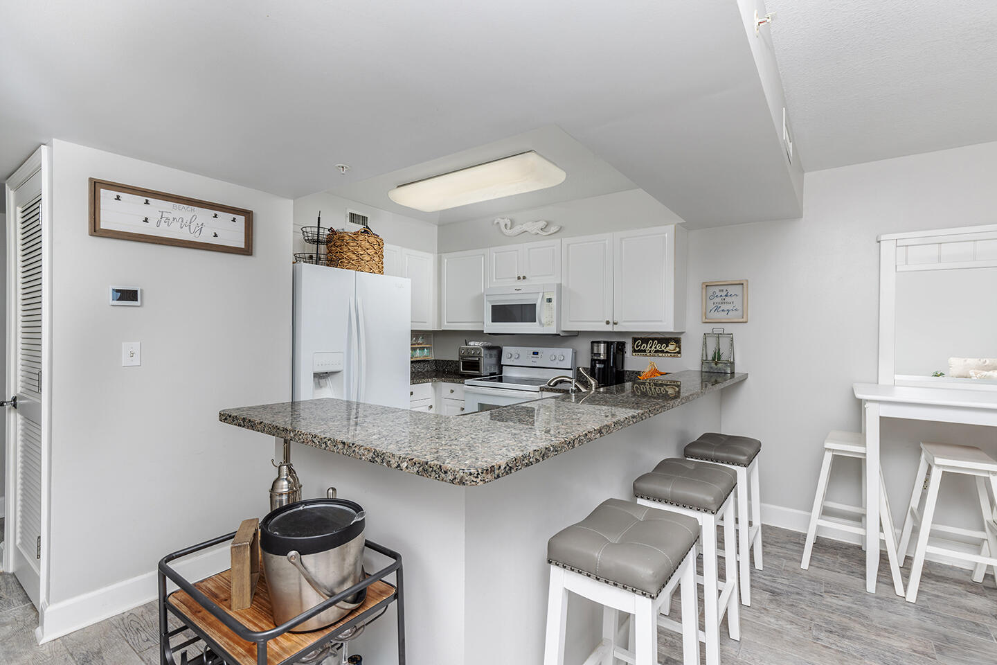 PELICAN ISLE - Residential