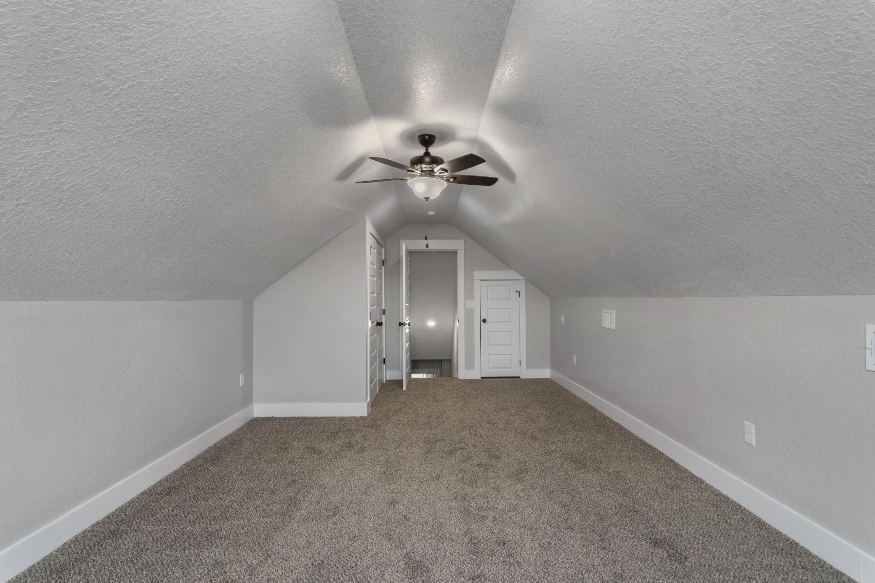 BRIDLE WOOD EST PH I - Residential