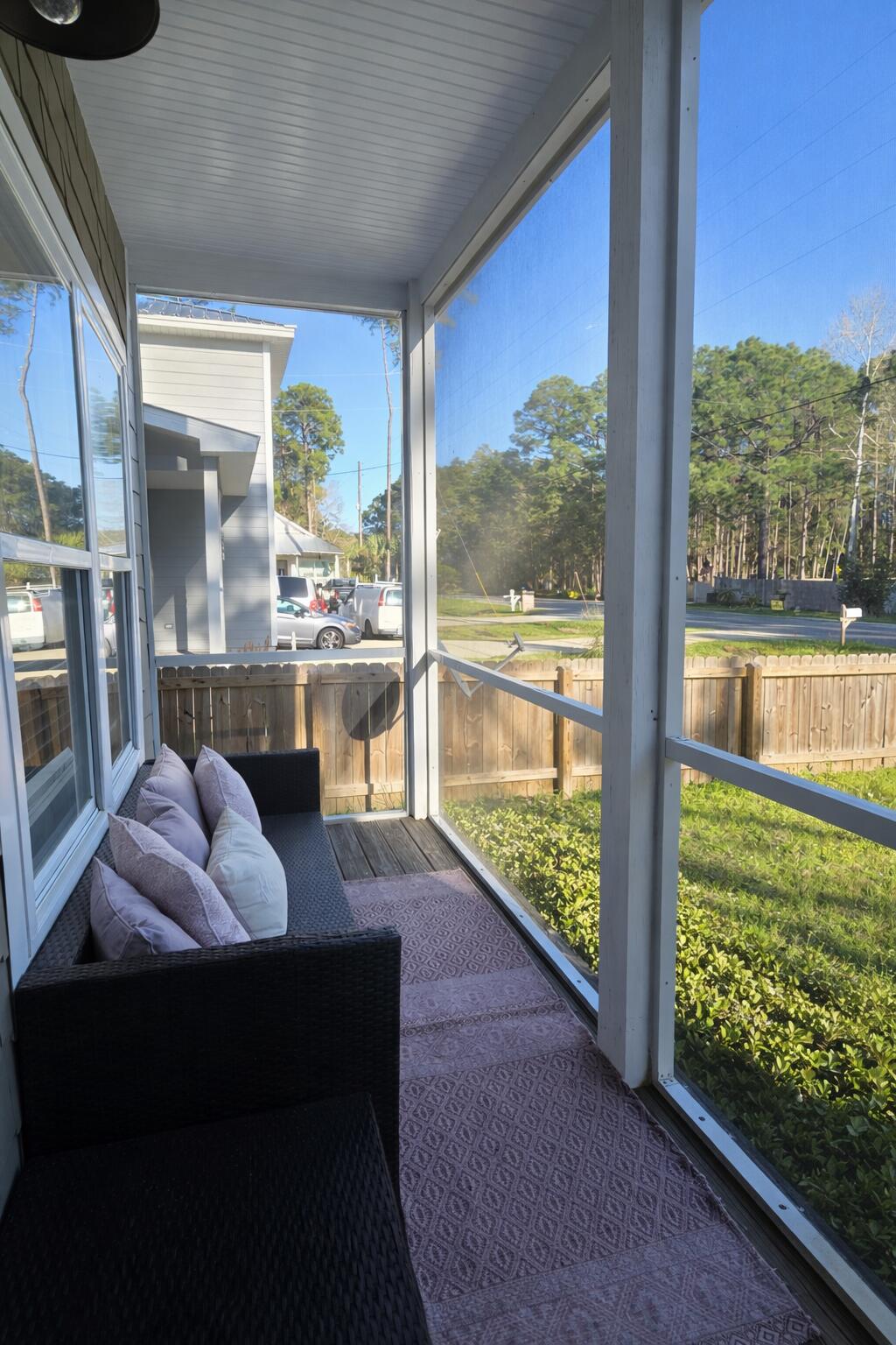 TOWN OF SANTA ROSA - Residential