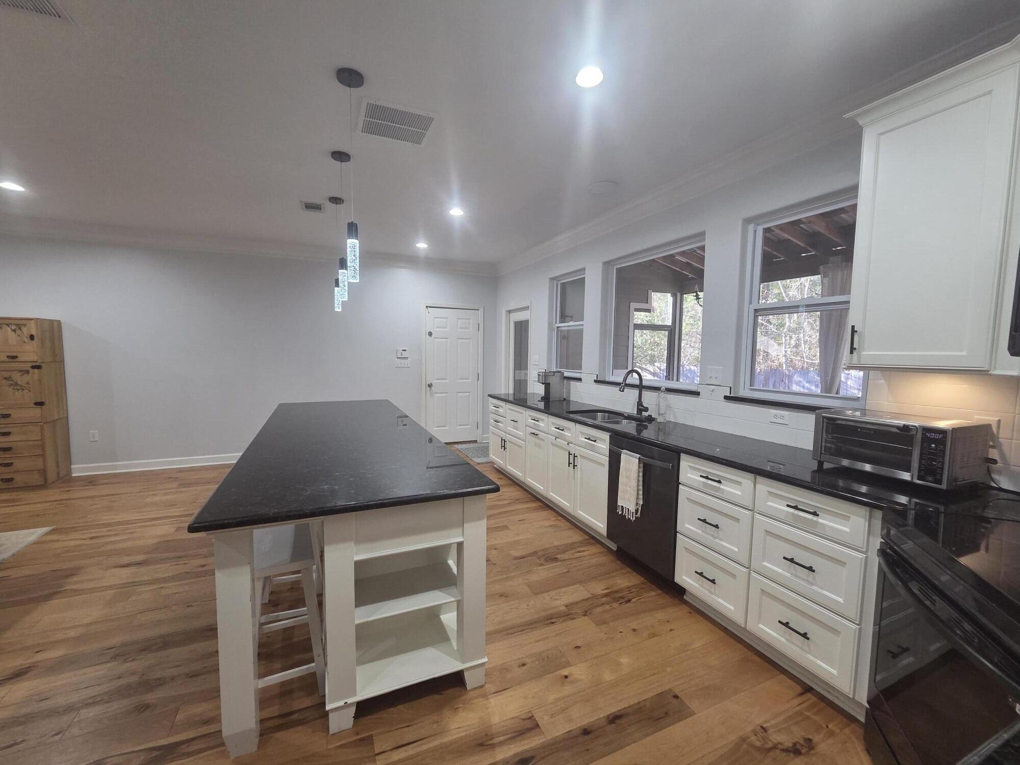 TOWN OF SANTA ROSA - Residential