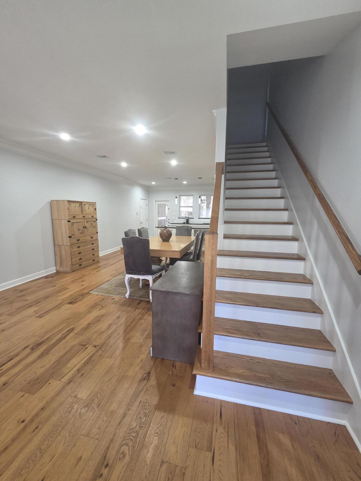 TOWN OF SANTA ROSA - Residential