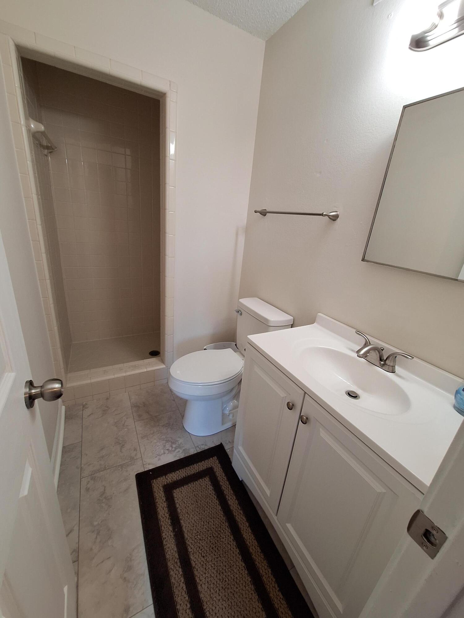 WYNNEHAVEN BCH EST LOT 15 BLK 23 - Residential