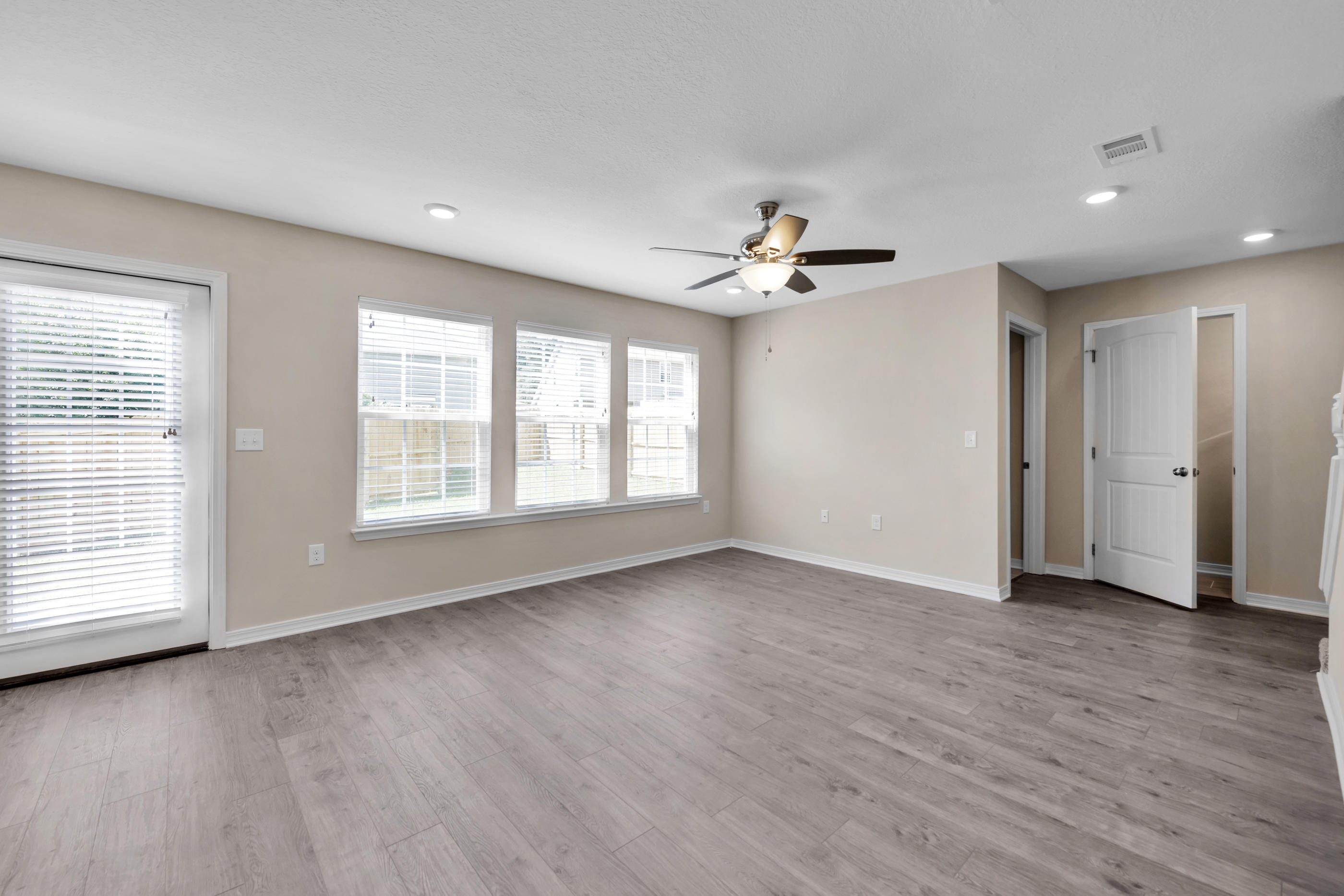 STILLWELL SOUTH - Residential