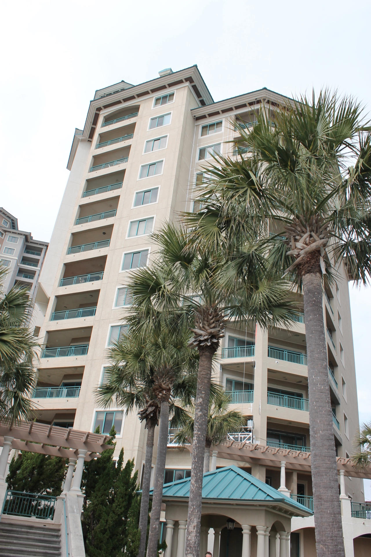 SOUTHWINDS II - Residential